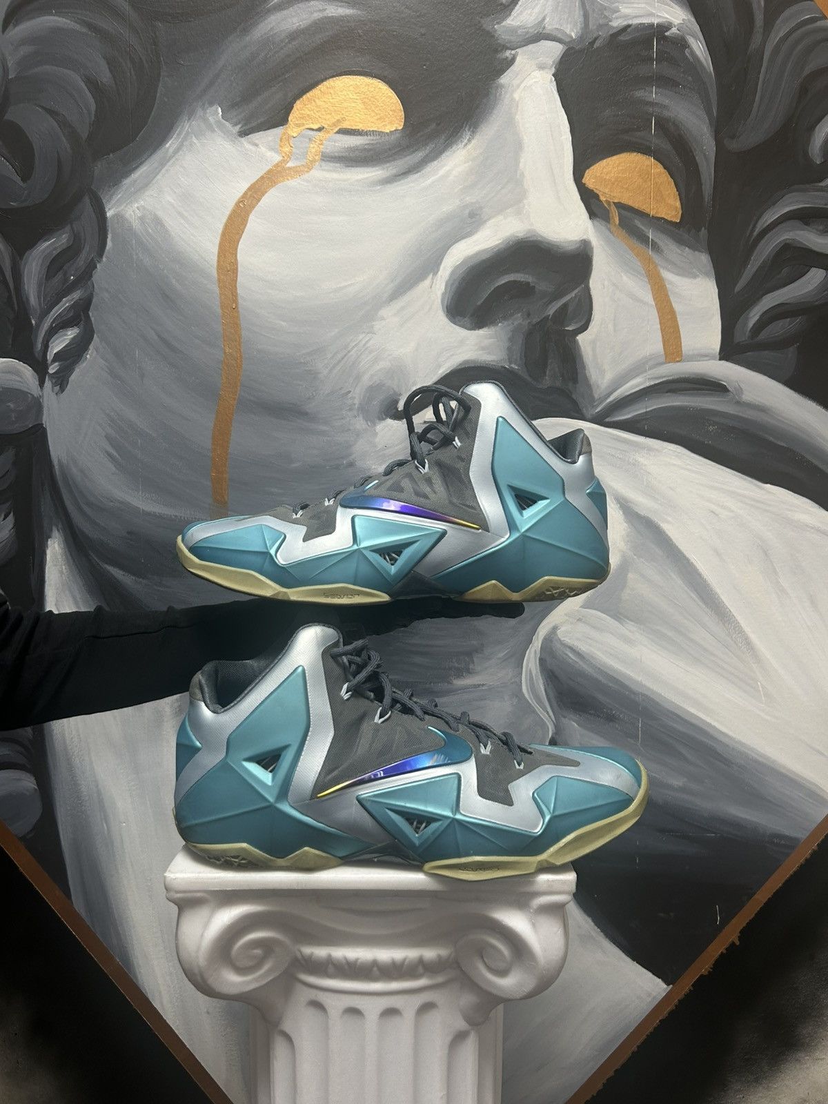 Designer nike lebron soldiers Size US 11 / EU 44 - 6 Thumbnail
