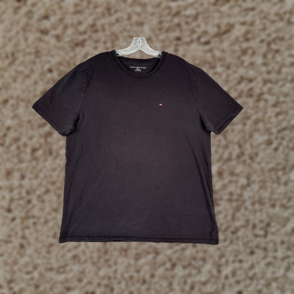 Tommy Hilfiger Tommy Hilfiger Shirt Adult XL Black Short Sleeve Crew Cotton Blend READ Size US XL / EU 56 / 4 - 1 Thumbnail