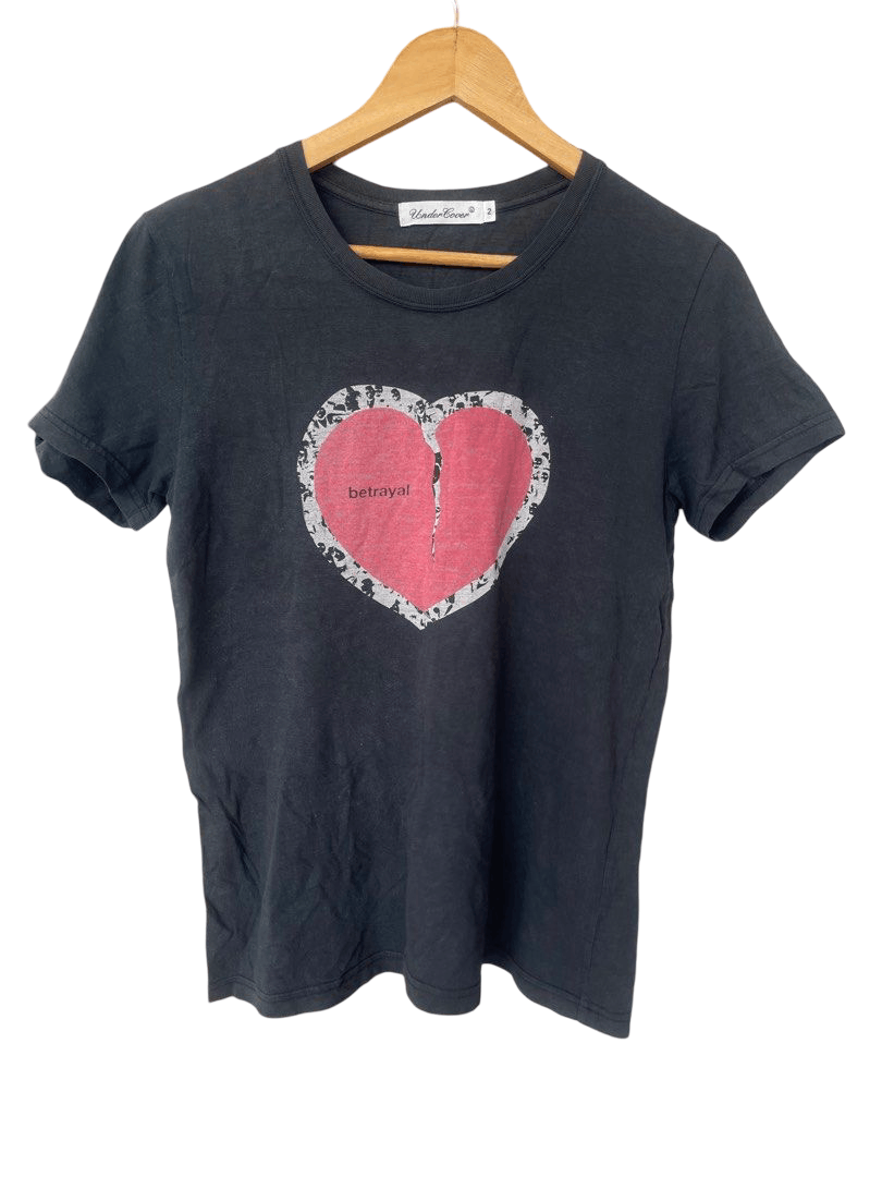 Undercover Undercover Heartbreak Betrayal Tee Size US M / EU 48-50 / 2 - 1 Thumbnail