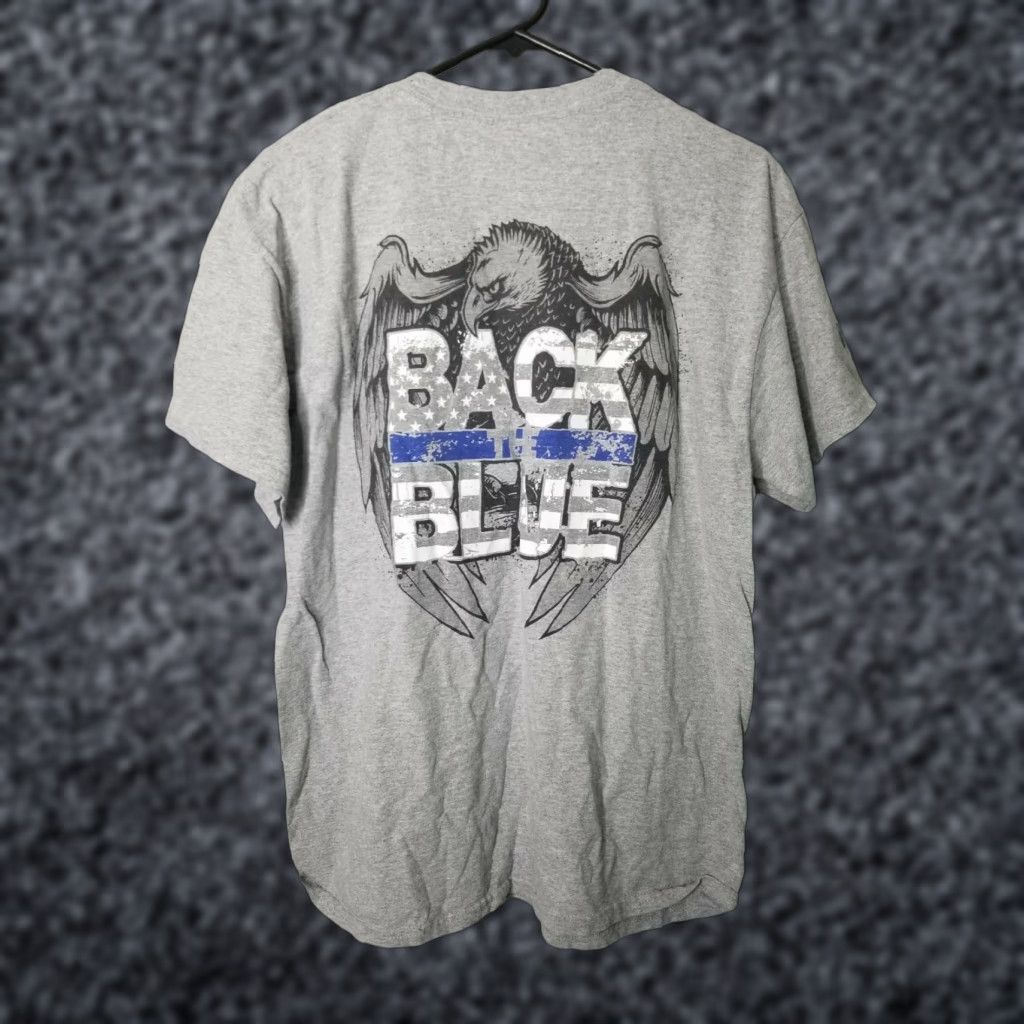 Vintage Mens L Back The Blue T-Shirt American Flag Support The Police Daytona FL Cars Size US L / EU 52-54 / 3 - 1 Thumbnail