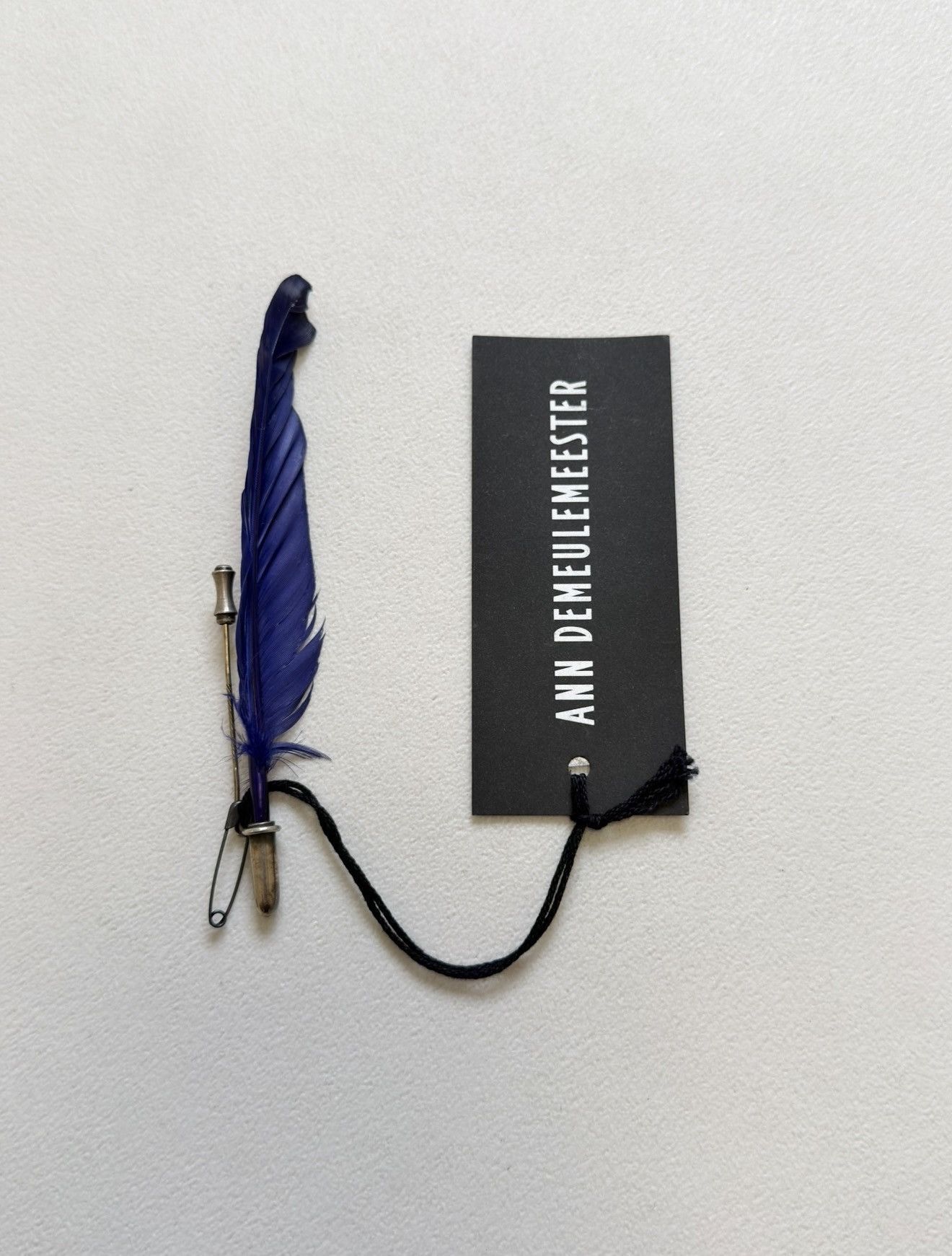 Ann Demeulemeester ‘Blue Feather’ Silver Pin Brooch Size ONE SIZE - 3 Thumbnail