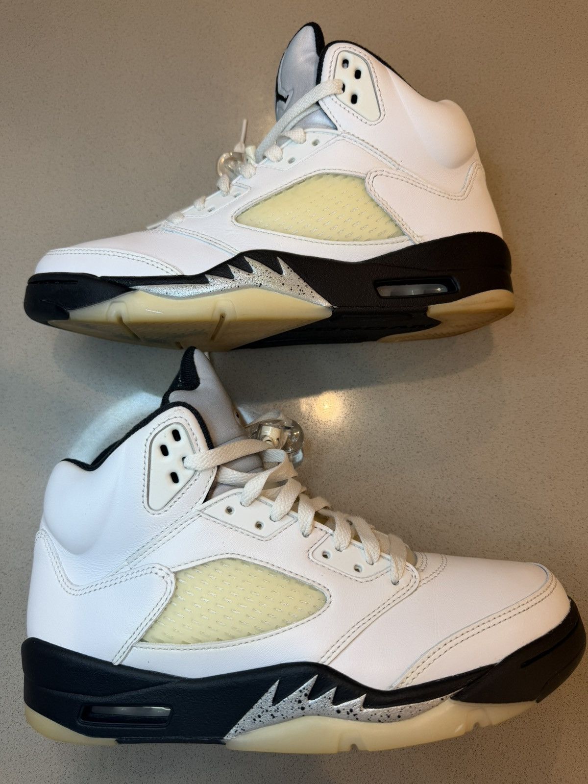 Jordan Brand Jordan Retro 5 Size US 9 / EU 42 - 2 Thumbnail