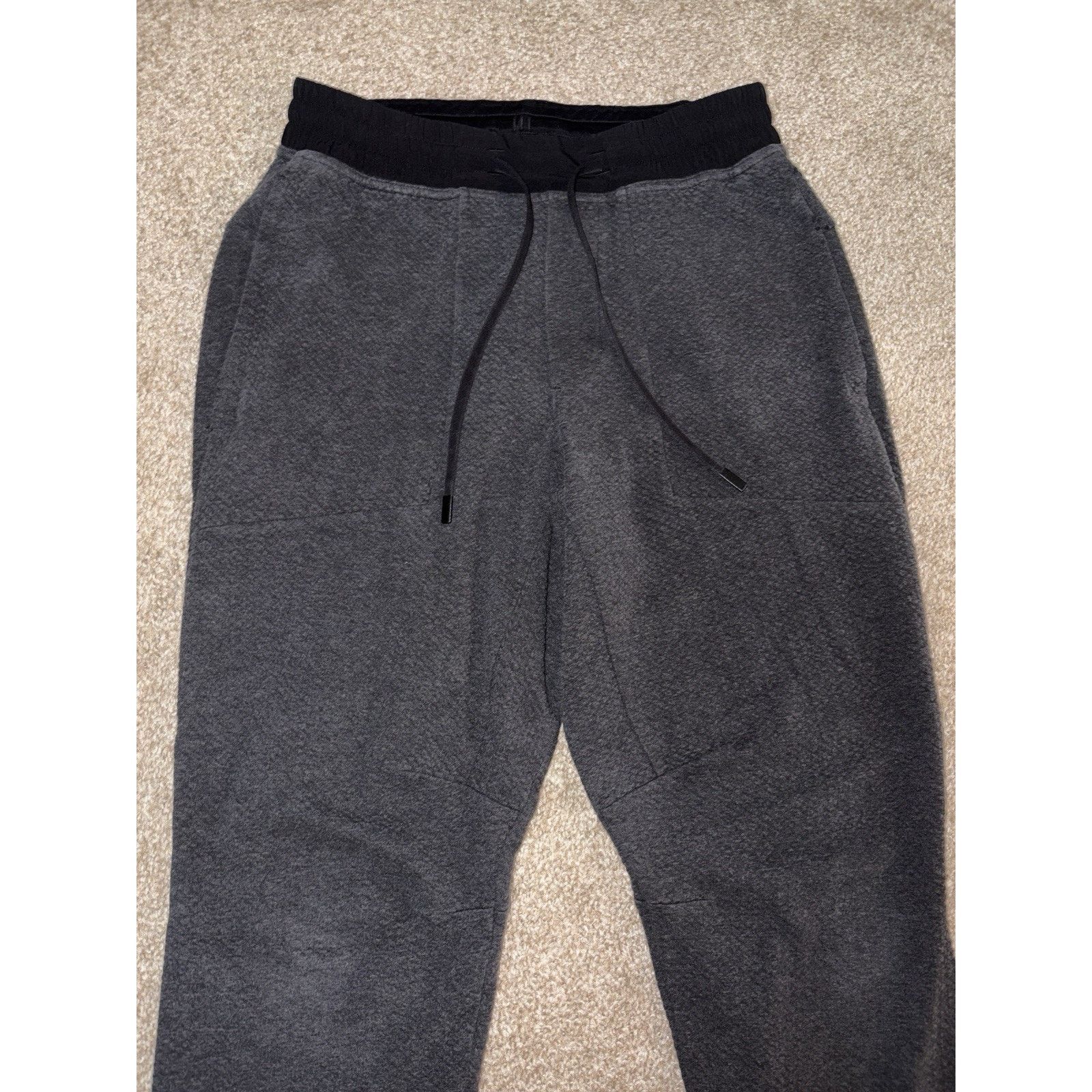 Lululemon Lululemon At Ease Textured Double Knit Joggers Mens Medium Size US 32 / EU 48 - 4 Thumbnail