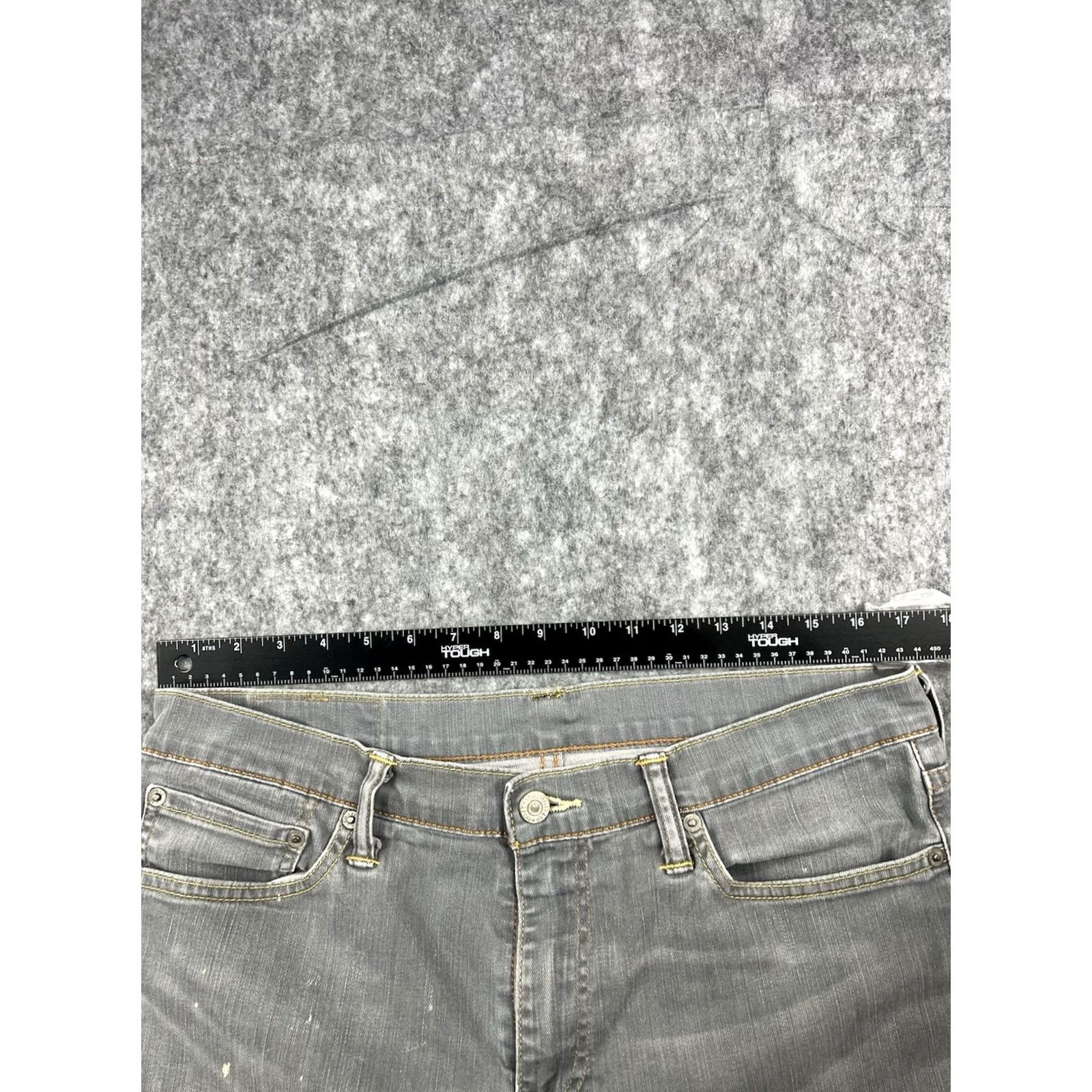 Levi's VINTAGE Levi's 504 Jeans Mens Light Gray Regular Fit Straight Leg 34x30 90s 80s City Denim Size US 34 / EU 50 - 3 Thumbnail