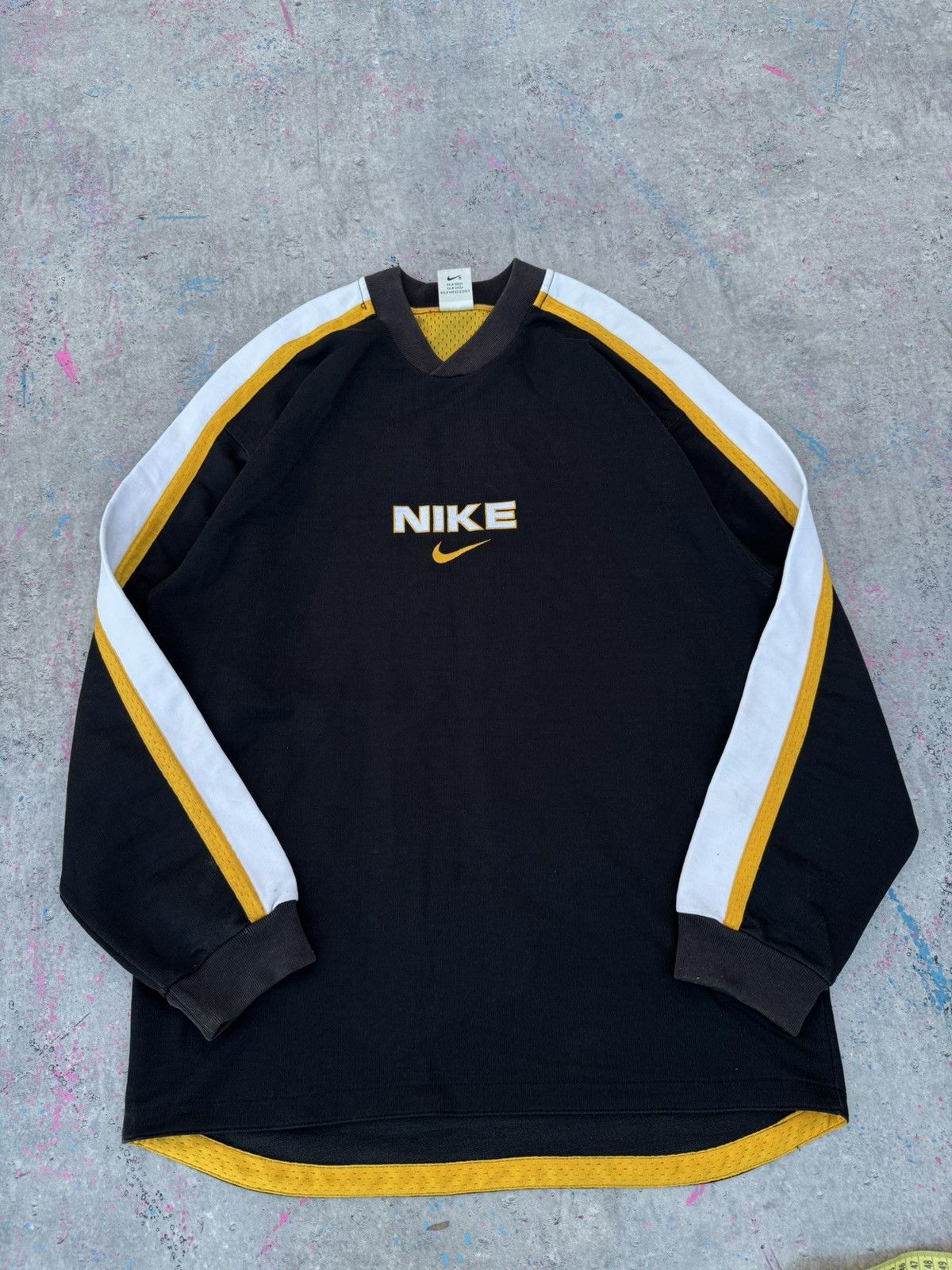 Nike Nike 90s Vintage crewneck Black and Yellow Skate Retro Swag Size US XL / EU 56 / 4 - 7 Thumbnail