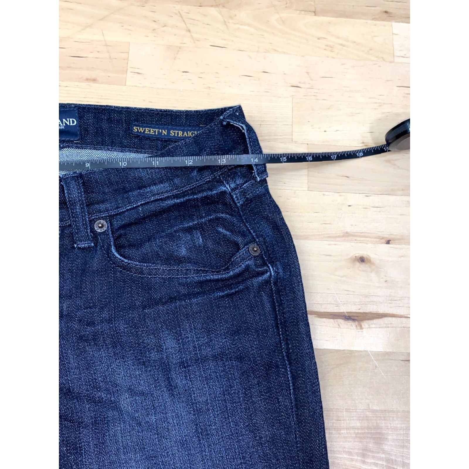 Lucky Brand Womens Lucky Brand Sweet N' Straight Jeans 0/25 Dark Blue Denim Regular Size 0-25 Women Straight Jeans Womens Size 25" / US 0 / IT 36 - 4 Thumbnail