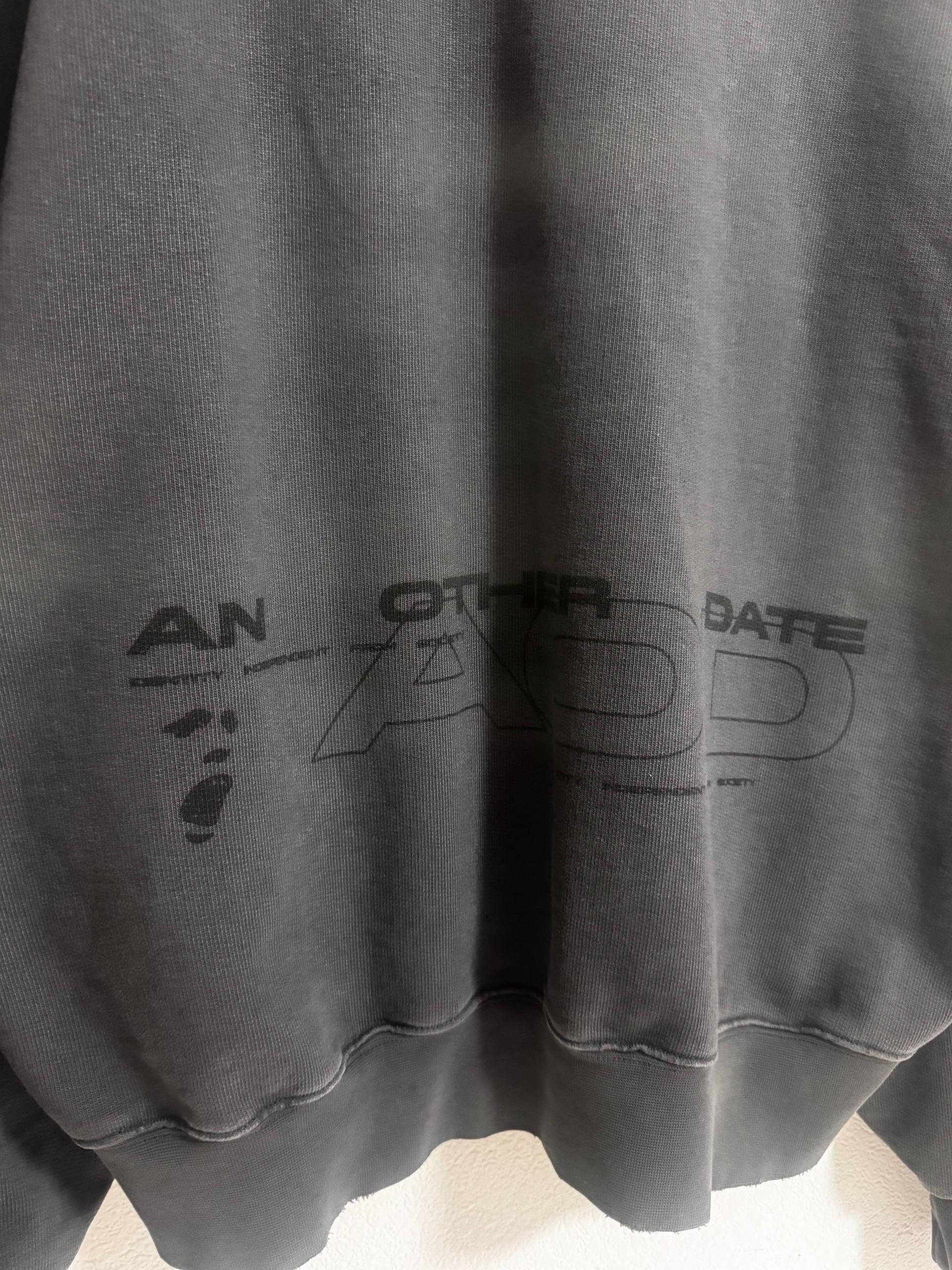 Other An Other Date Size US L / EU 52-54 / 3 - 5 Thumbnail