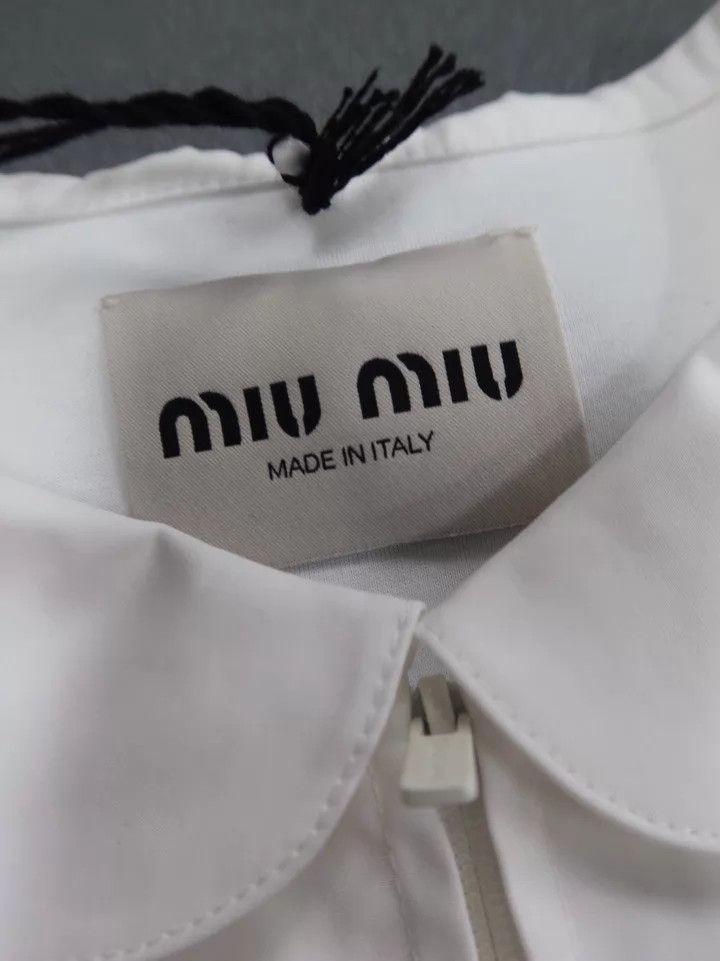 Miu Miu MIU MIU Short Embroidered Logo Zip Dress White Size 40 Size S / US 4 / IT 40 - 4 Thumbnail