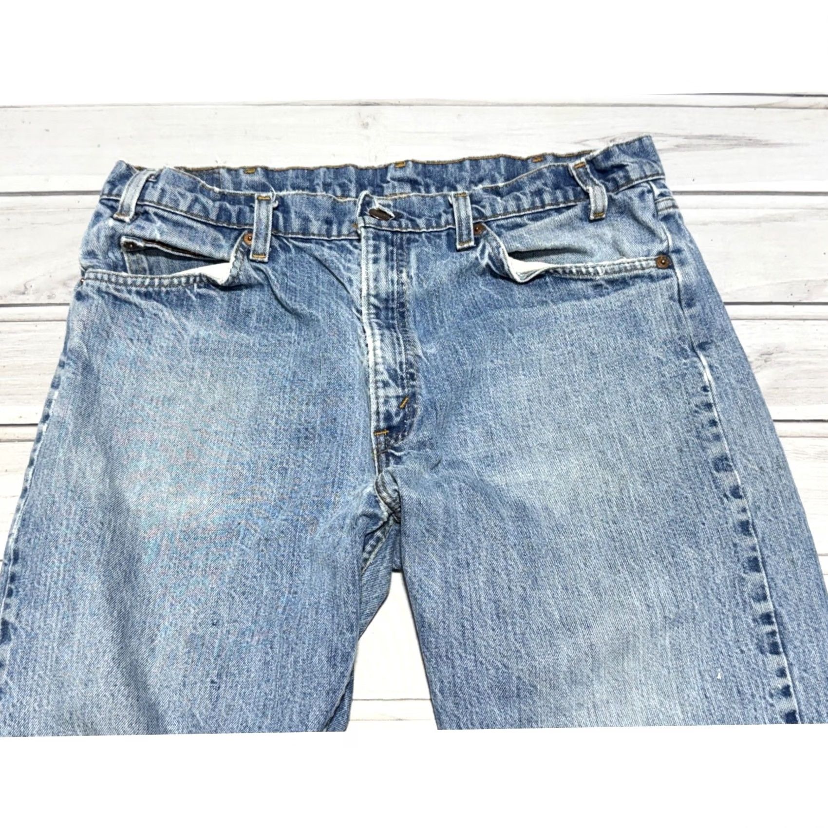 Levi's VINTAGE Levi's 505 Jeans Mens 34x28 Light Wash Blue Orange Tab Straight Leg USA Size US 34 / EU 50 - 6 Thumbnail