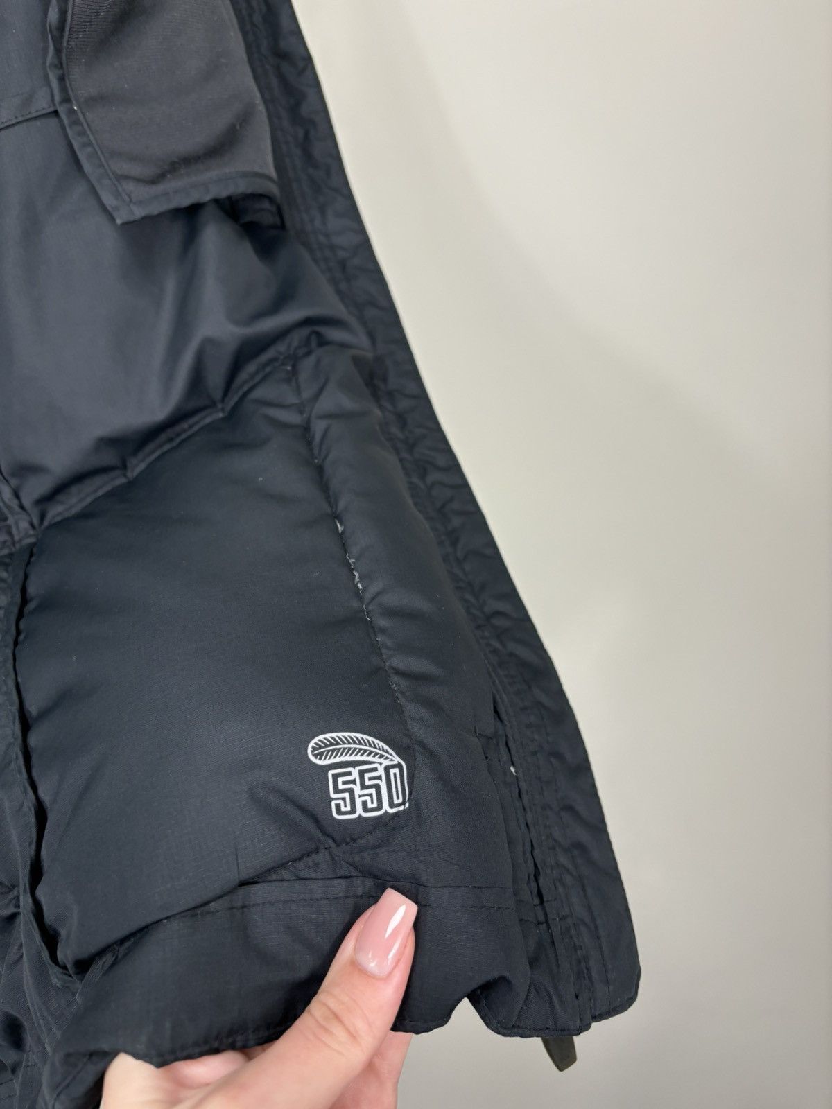 Nike Vintage Nike ACG 550 Outdoor Black Y2K Down Puffer Jacket Size US L / EU 52-54 / 3 - 16 Thumbnail