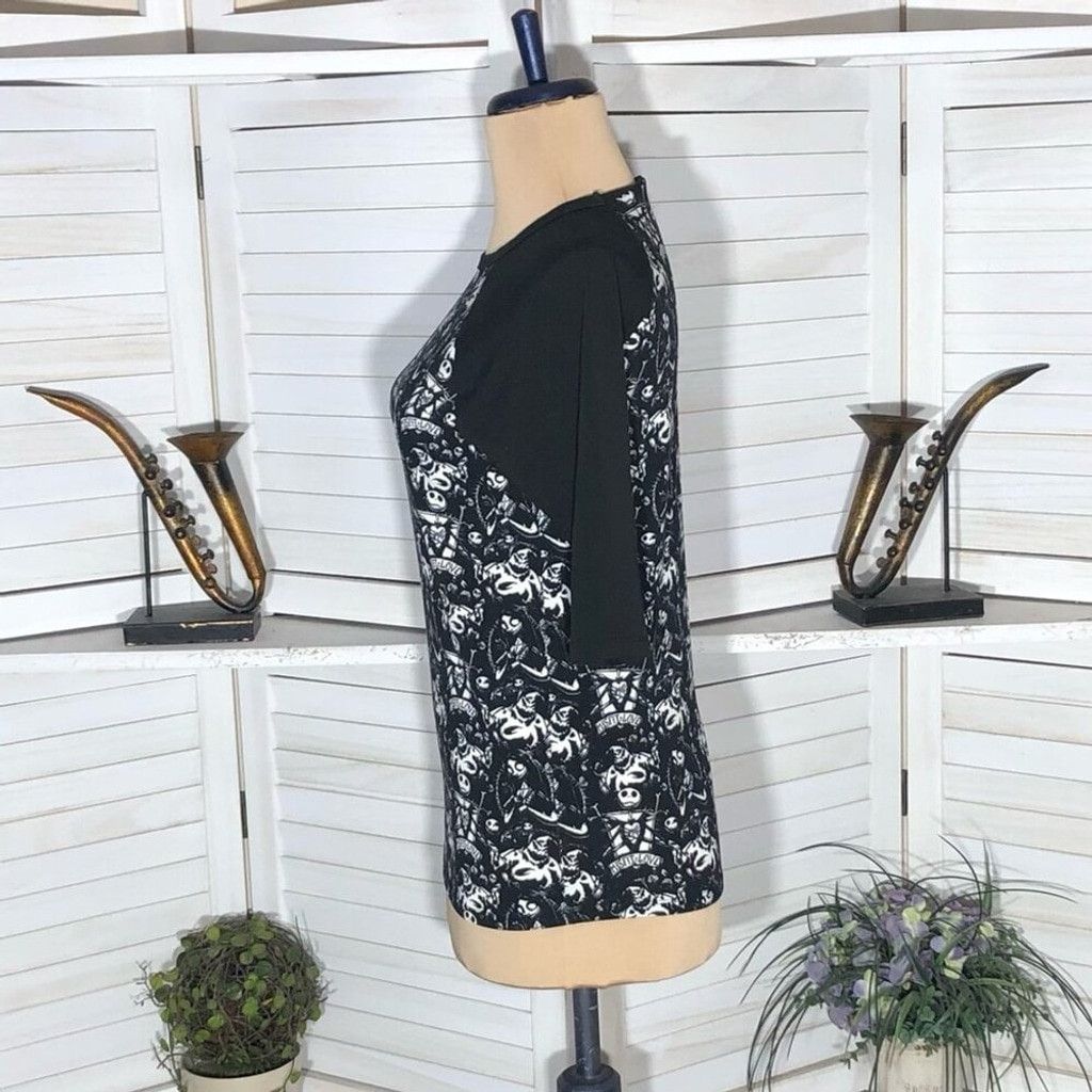 Disney Disney Jack Skellington Nightmare Before Christmas top sz S Size XS / US 0-2 / IT 36-38 - 7 Thumbnail