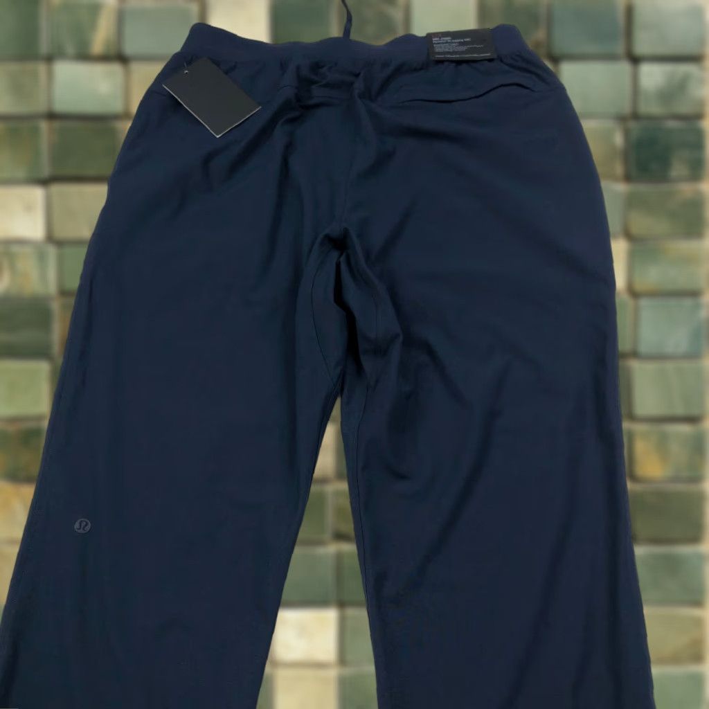 Lululemon Lululemon ABC Jogger Warpstreme Navy Blue Pants Navy Blue Nike Shirt? Size US 33 - 1 Thumbnail