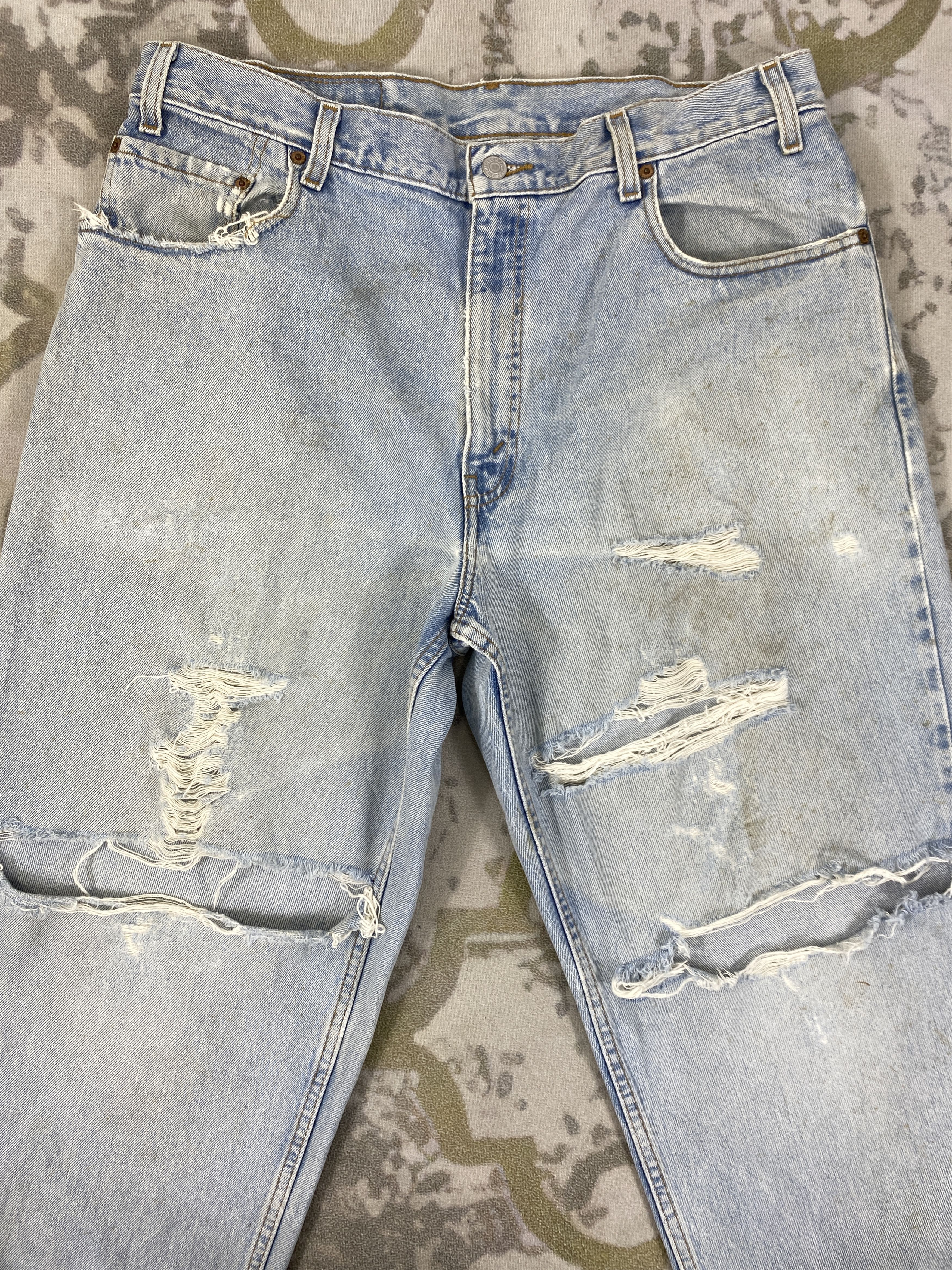 Japanese Brand Light Blue Wash Vintage Levi's 560 36x30.5 Denim -JN1461 Size US 36 / EU 52 - 3 Thumbnail