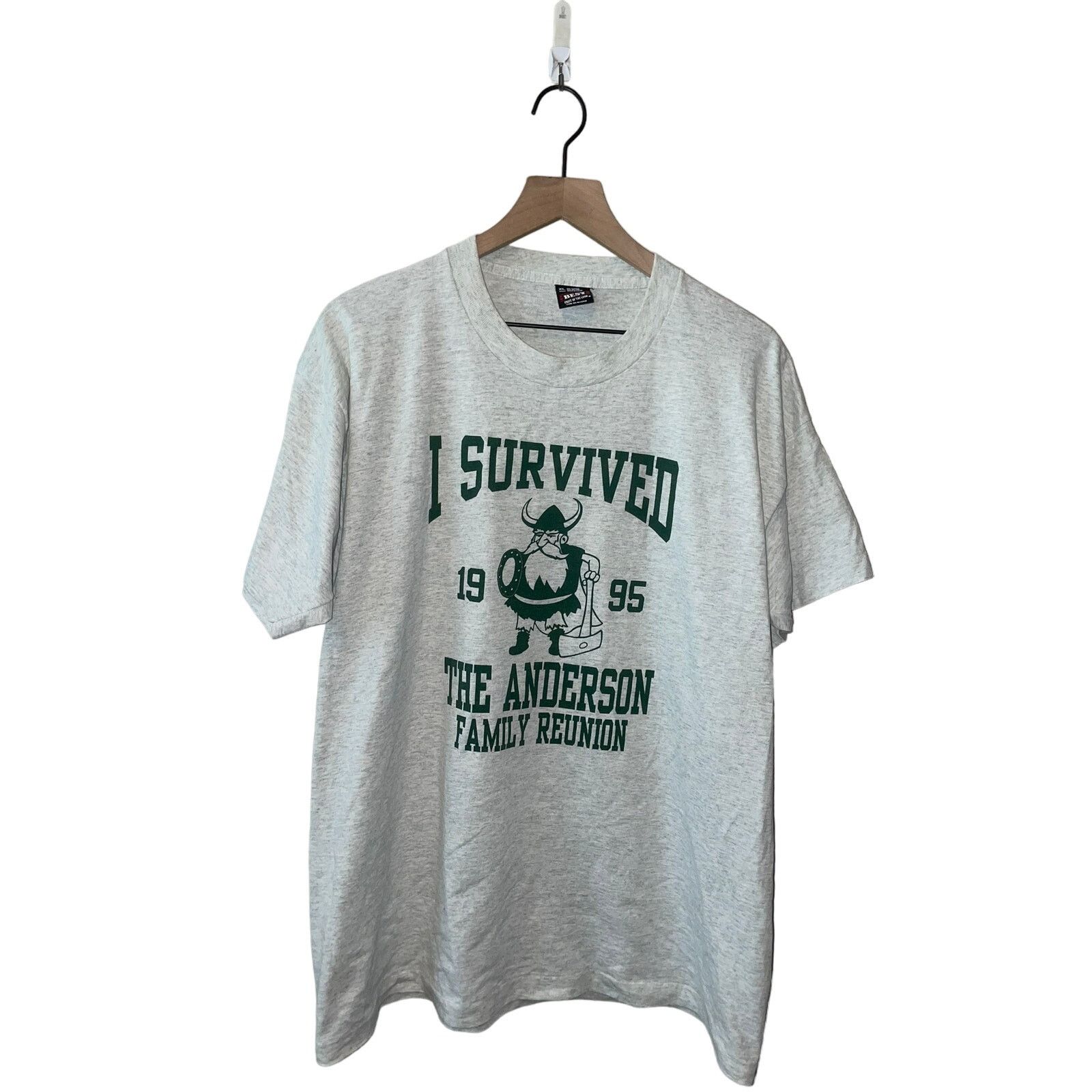 Fruit Of The Loom Vintage Family Reunion Shirt I Survived Gray Tee 90s XL Size US XL / EU 56 / 4 - 1 Thumbnail