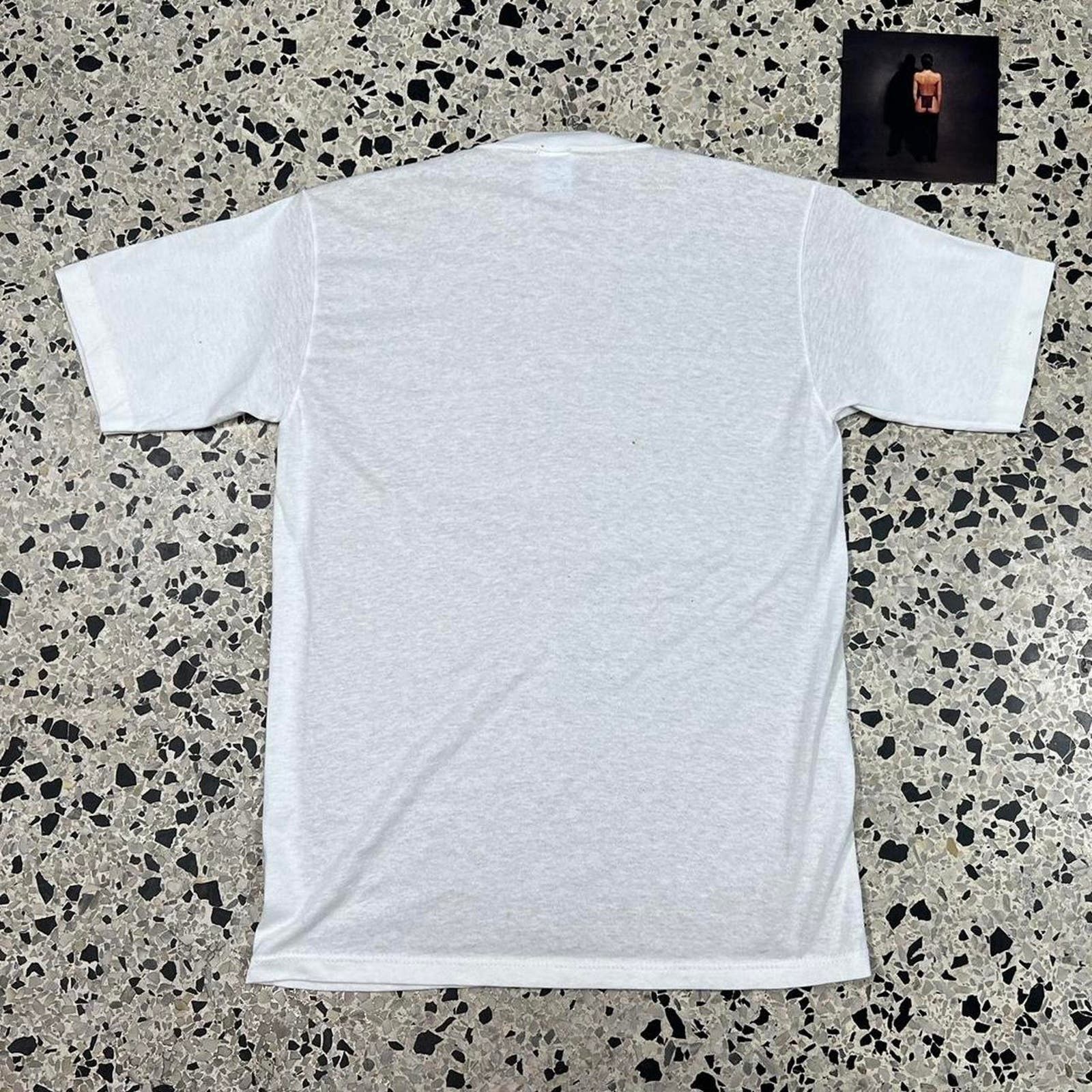 Vintage VINTAGE 90S SINGLE STITCH CRACKED SHUT UP RAEGAN PROMO TEE: Size US M / EU 48-50 / 2 - 4 Thumbnail