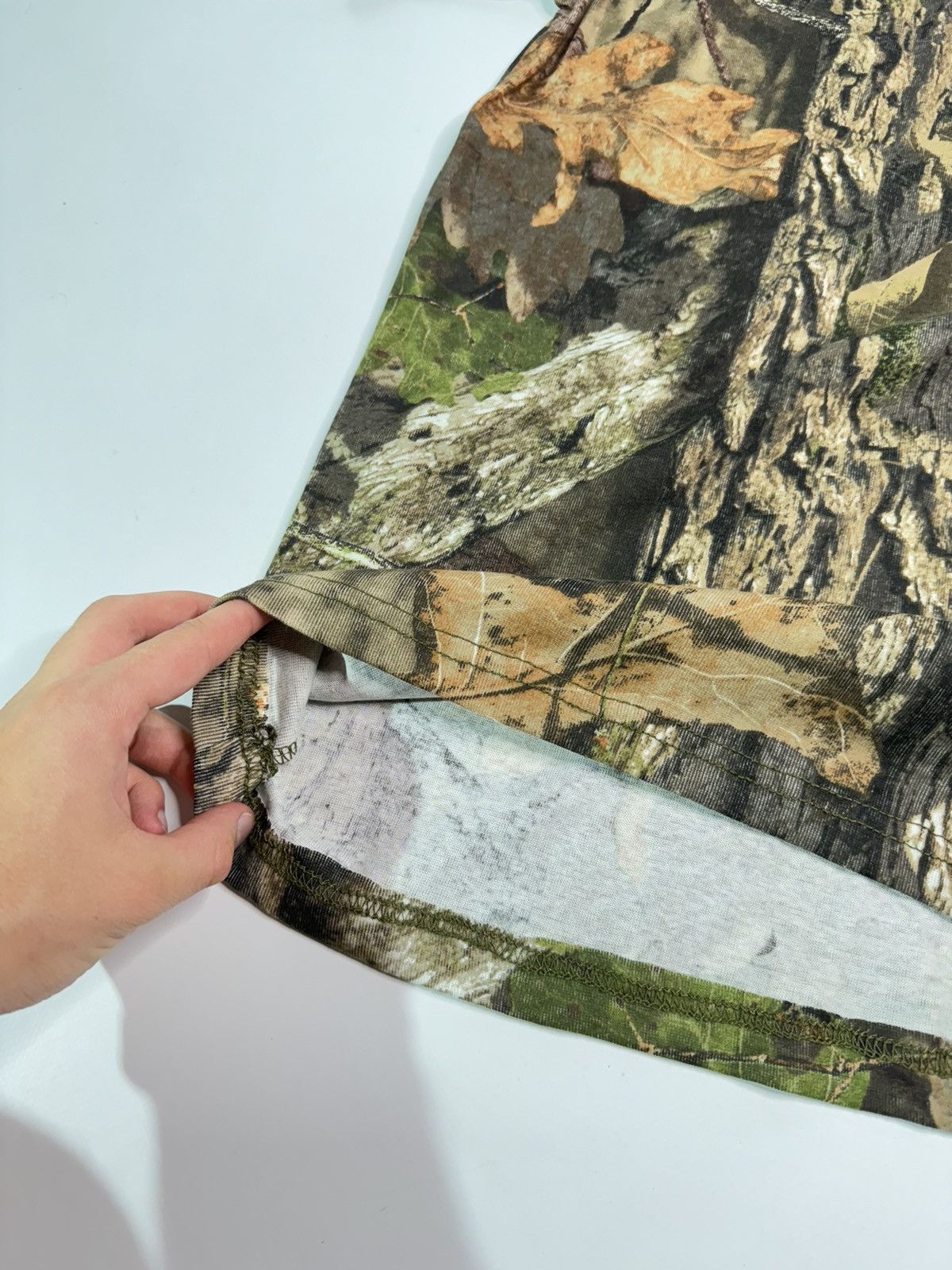 Realtree × Vintage Vintage Realtree mossy oaks tee camo y2k skater swag 90 swag Size US L / EU 52-54 / 3 - 7 Thumbnail