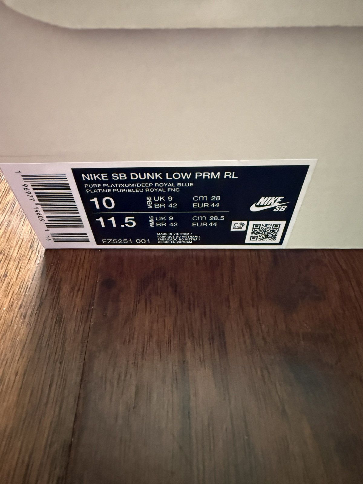 Nike NEW IN BOX Nike SB Dunk Low Pro Rayssa Leal. Sz 10 M. 11.5 W Size US 10 / EU 43 - 11 Thumbnail