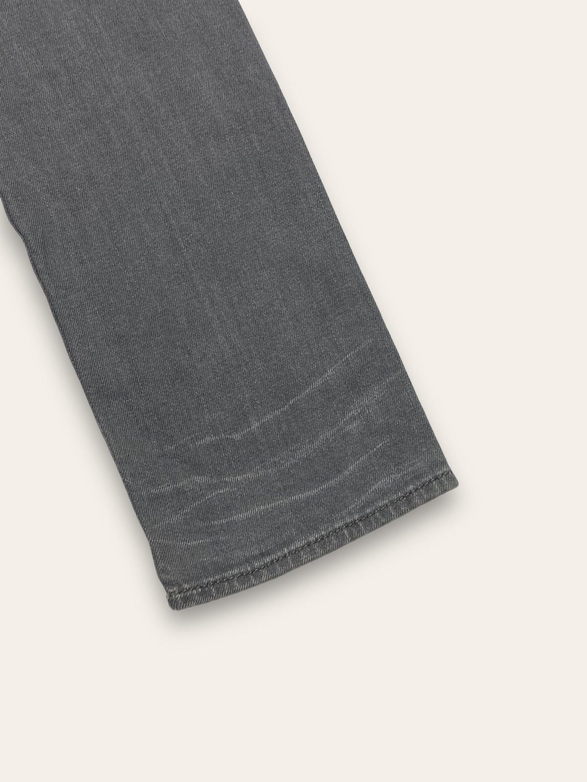 Diesel Vintage DIESEL Gray Wash Denim Slim Straight Jeans Size US 31 - 9 Thumbnail