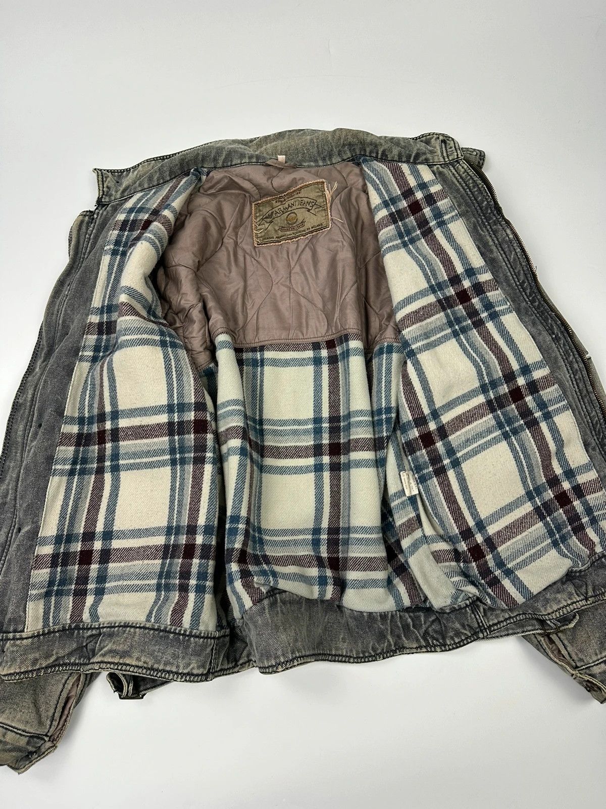 Armani Armani Jeans 90’s Heavy Grey Faded Denim Jacket Coat Size US L / EU 52-54 / 3 - 9 Thumbnail