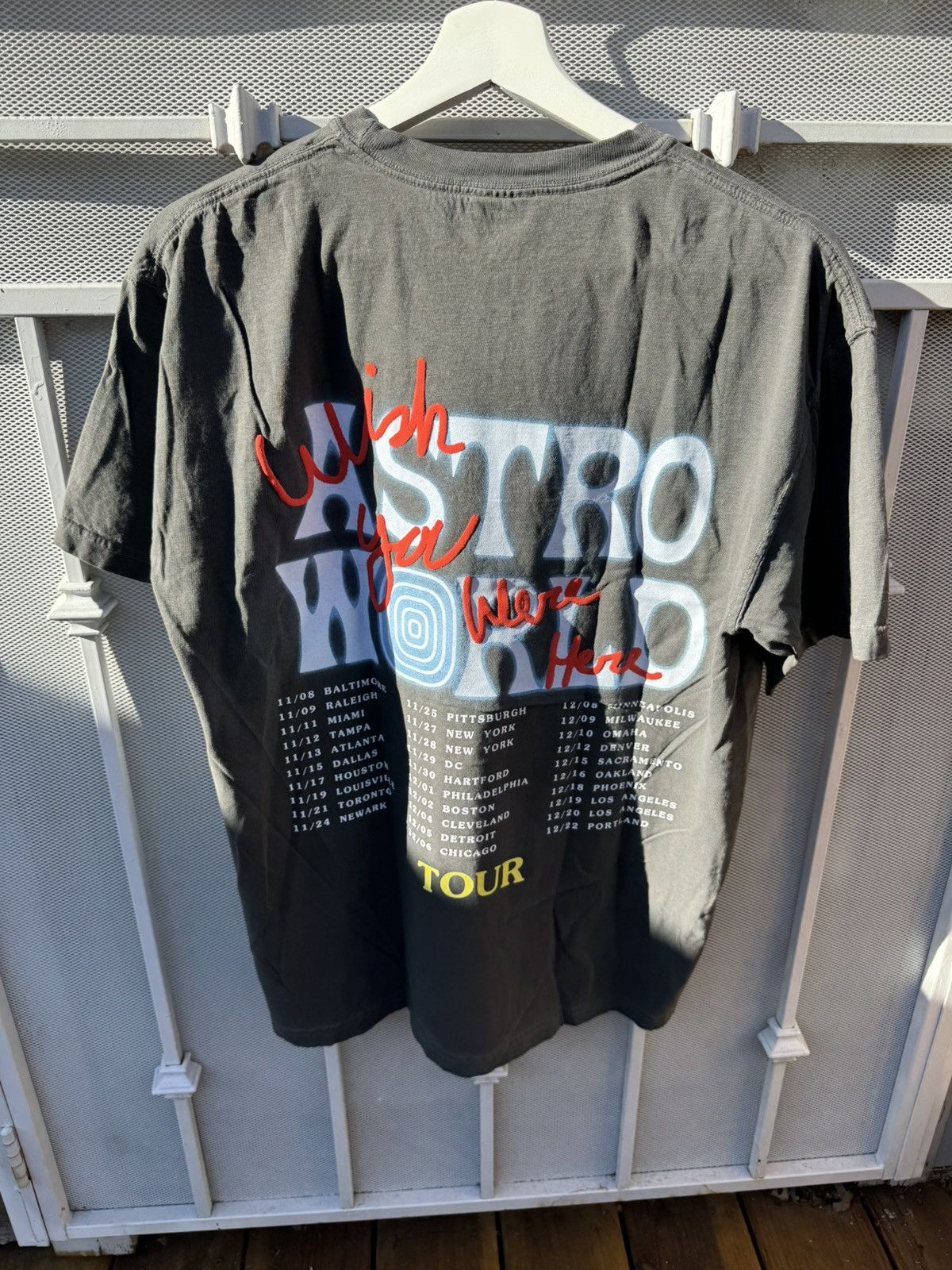 Travis Scott Travis Scott Astroworld Horse head date back Size US M / EU 48-50 / 2 - 2 Thumbnail