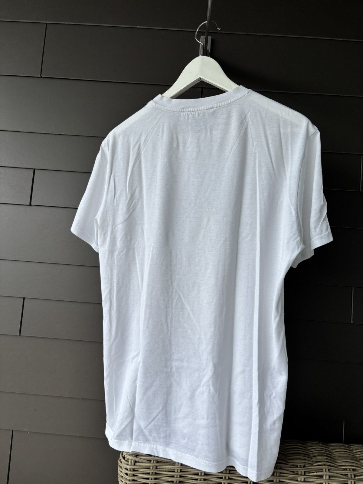 Givenchy Givenchy Distressed Logo Tee White Size US M / EU 48-50 / 2 - 3 Thumbnail