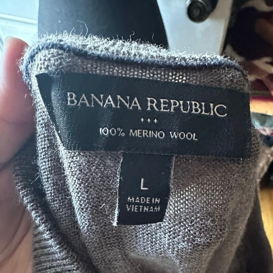 Banana Republic Banana Republic Men’s Striped Merino Wool Sweater Size US L / EU 52-54 / 3 - 6 Thumbnail