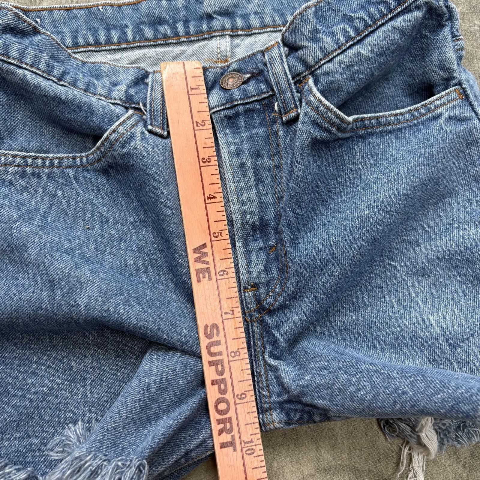 Levi's Vintage 80s Levi’s Orange Tab Cut Off Frayed Denim Shorts Size 28" / US 6 / IT 42 - 6 Thumbnail