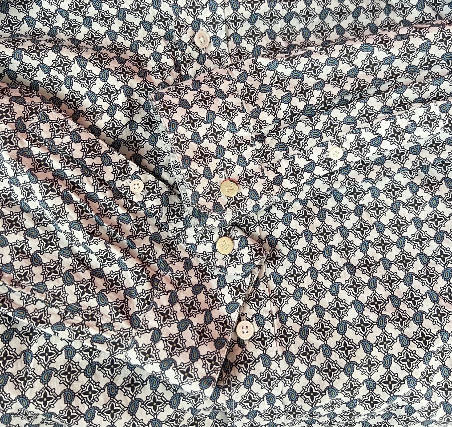 Louis Vuitton Louis Vuitton Monogram Paisley Shirt XS 98% New Size US XS / EU 42 / 0 - 3 Thumbnail