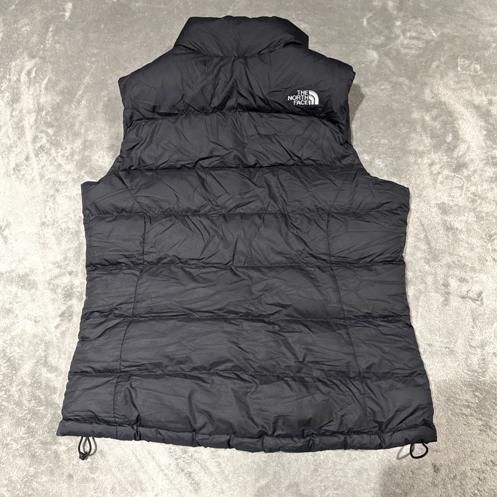 The North Face VINTAGE? No. The North Face 700 Goose Down Puffer Vest Women’s Medium Black Size M / US 6-8 / IT 42-44 - 7 Thumbnail