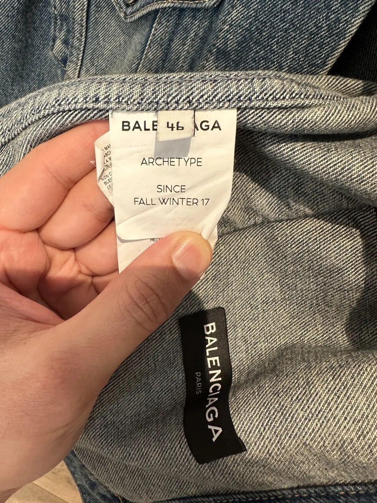 Balenciaga Balenciaga AW17 Archetype Trucker denim jacket Size US S / EU 44-46 / 1 - 4 Thumbnail