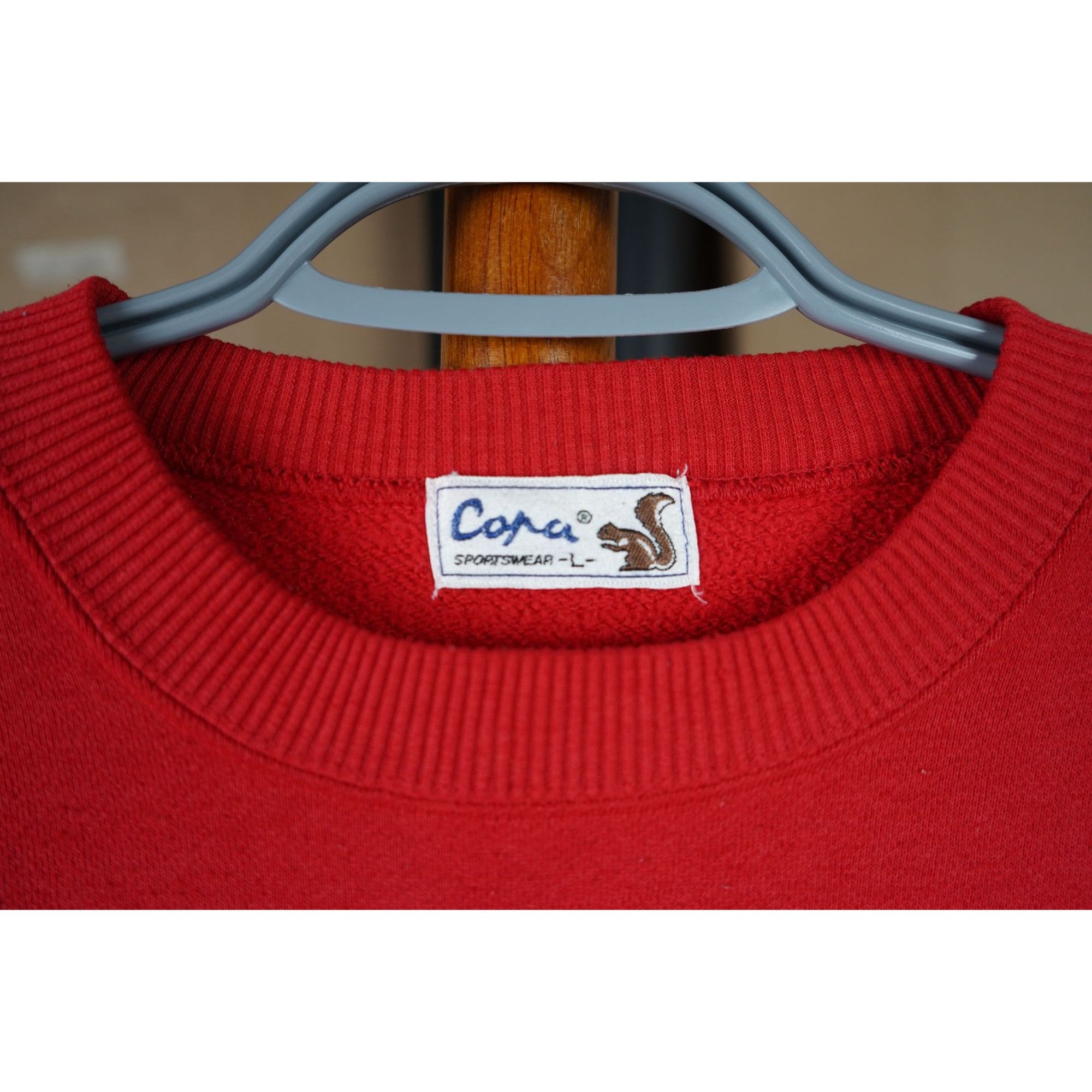 Vintage Vintage Red Crewneck Sweatshirt Women's M #495 Size M / US 6-8 / IT 42-44 - 4 Thumbnail
