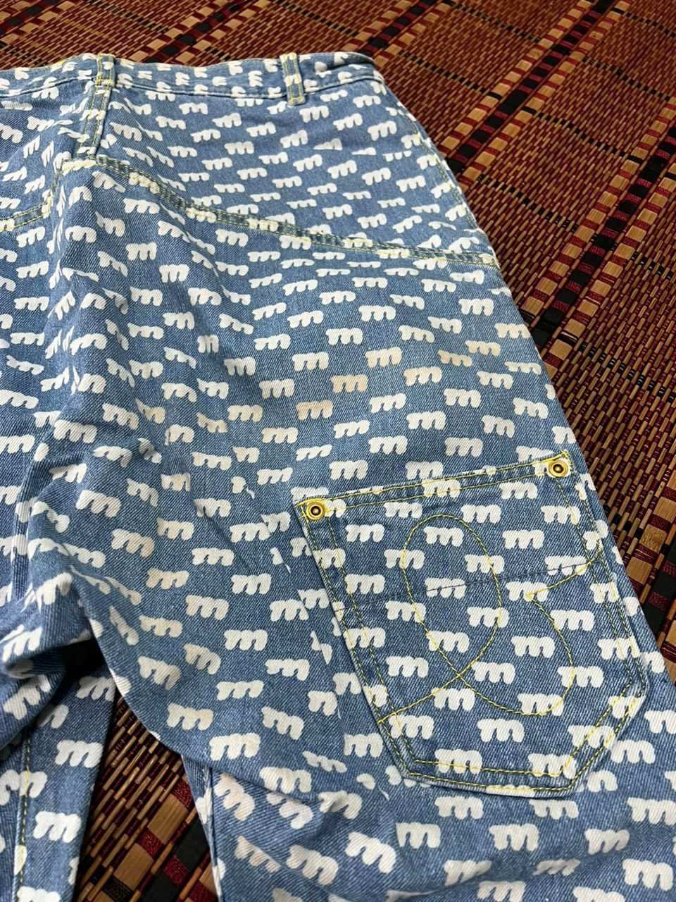 Issey Miyake × mercibeaucoup Issey Miyake Mercibeaucop Full Print Denim Jeans Size US 29 - 17 Thumbnail