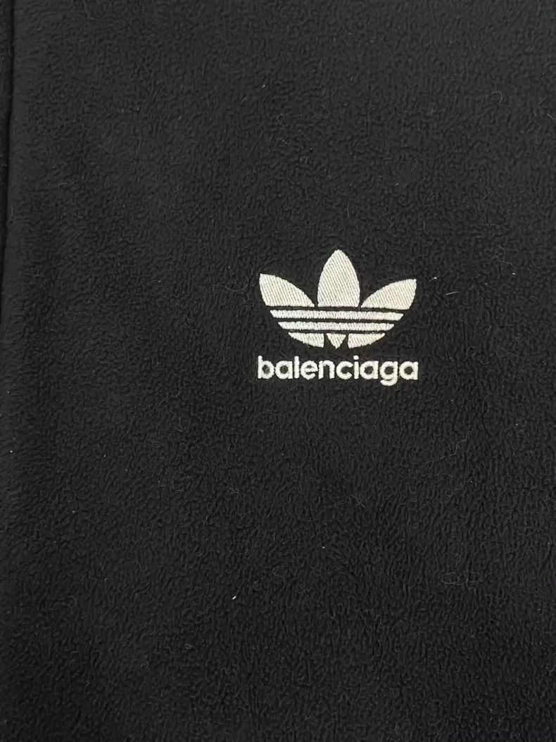 Balenciaga Balenciaga Logo printed zip-up hooded sweatshirt with side Size US XXS / EU 40 - 3 Thumbnail
