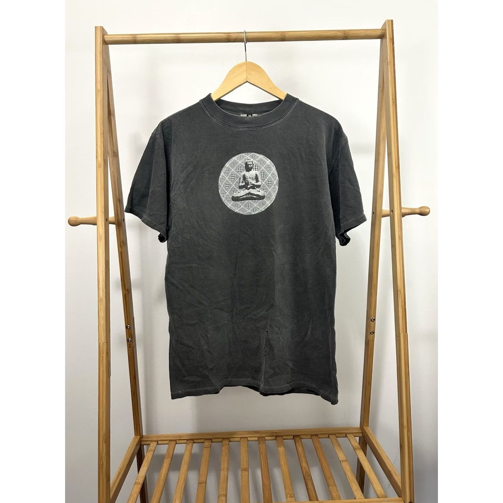 Harmony VTG Buddha Siddhartha Mediation Peace Harmony Religion Faded T-Shirt M Shirt Men Gray Distressed Ying Yang Monk 90s? Size US M / EU 48-50 / 2 - 2 Thumbnail