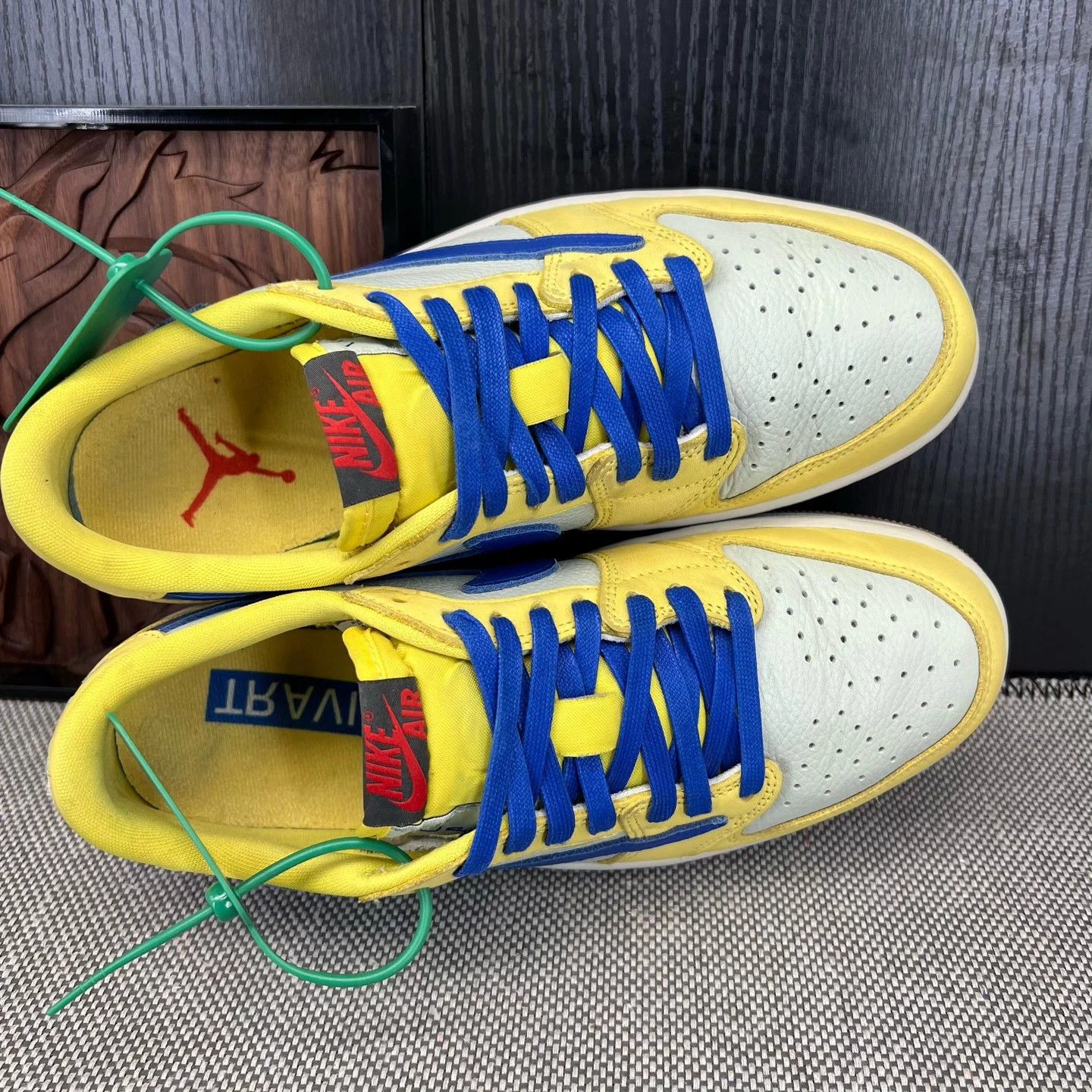 Nike AJ1 Low TS6.0 Yellow Hook 40.5 Size US 7.5 / EU 40-41 - 5 Thumbnail