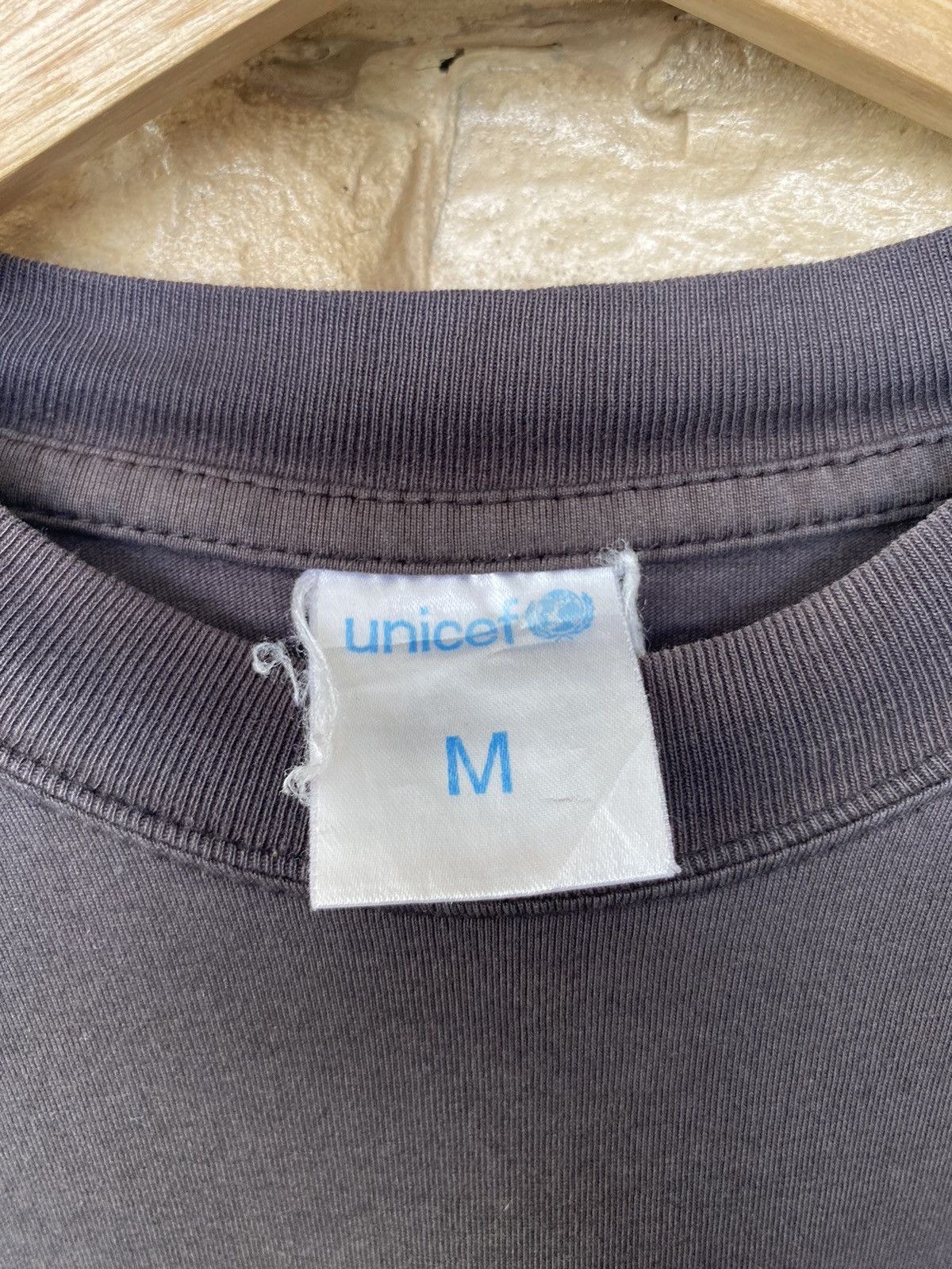 Vintage Rare Vintage UNICEF Campaign Photo Tees Faded Size US L / EU 52-54 / 3 - 8 Thumbnail