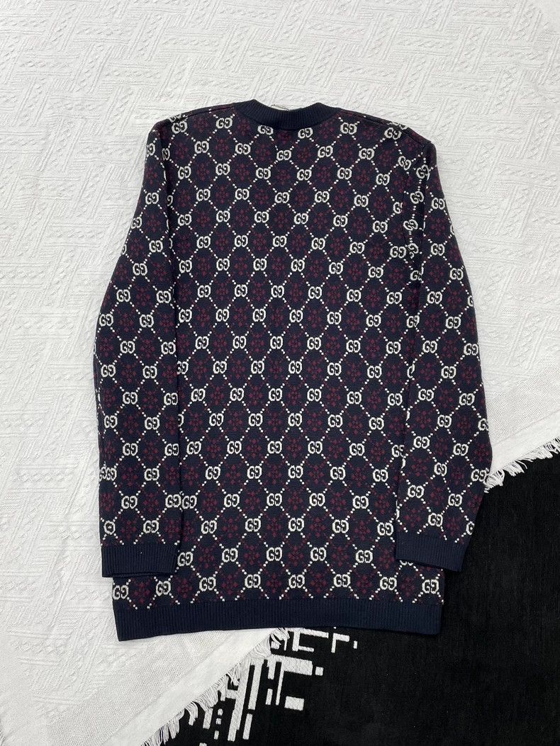 Gucci Gucci Full logo old flower v-neck sweater Size US S / EU 44-46 / 1 - 3 Thumbnail