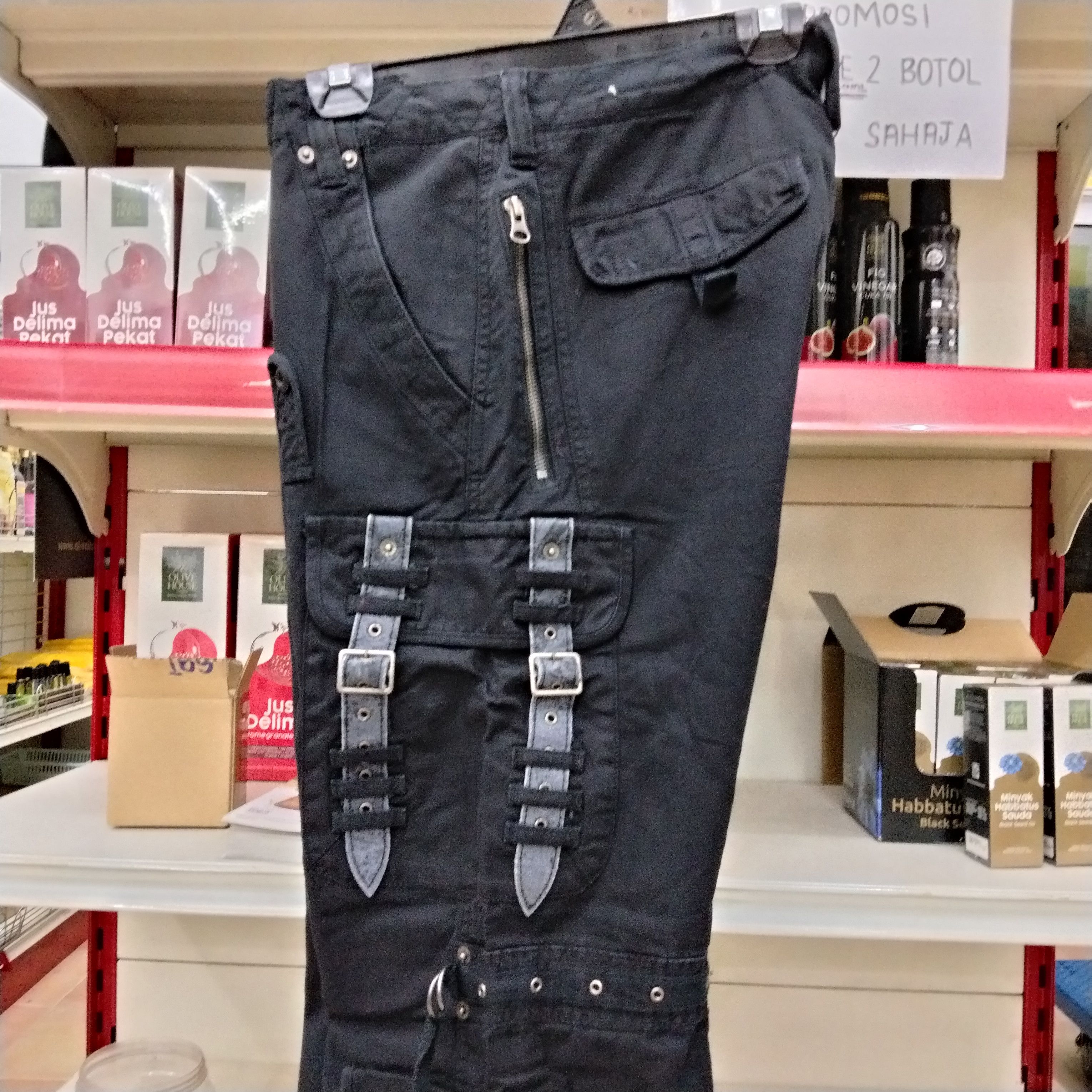 Japanese Brand 13 Multipocket Bondage Cargo Pant Size US 34 / EU 50 - 5 Thumbnail