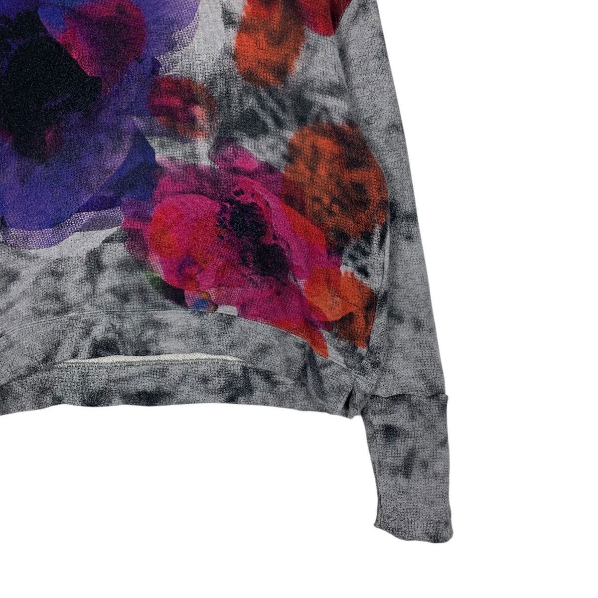 Paul Smith PAUL SMITH Artwork Graphics Cropped Sweatshirt #1853-C81 Size M / US 6-8 / IT 42-44 - 4 Thumbnail