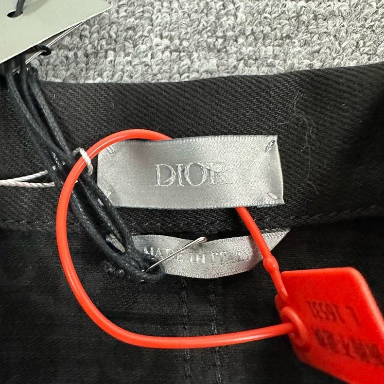 Dior Dior x Kenny Size US XL / EU 56 / 4 - 7 Thumbnail