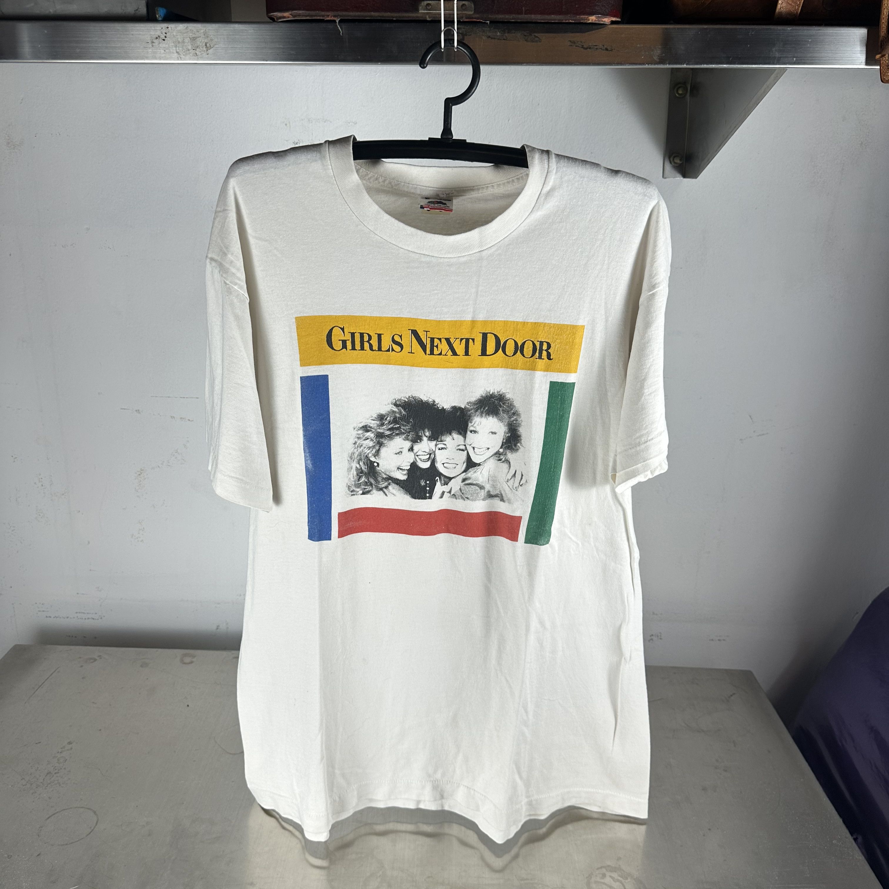 Vintage Vintage 80s Girls Next Door Country Music Girl Group T-shirt Size US XL / EU 56 / 4 - 1 Thumbnail