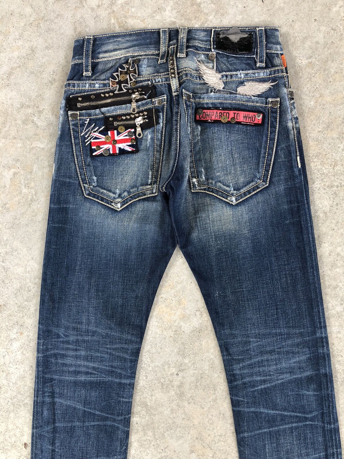 Robins Jeans Vintage Robin’s Embroidered Chrome Distressed Jeans Size US 28 / EU 44 - 8 Thumbnail
