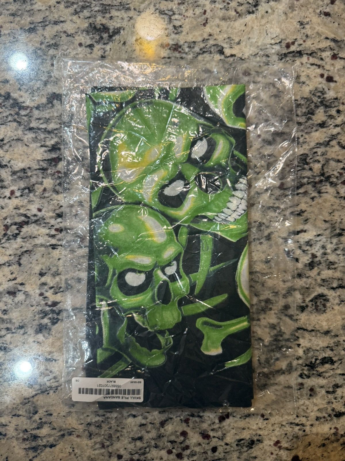 Liquid Blue × Supreme Supreme x Liquid Blue Skulls Bandana. Size ONE SIZE - 5 Thumbnail