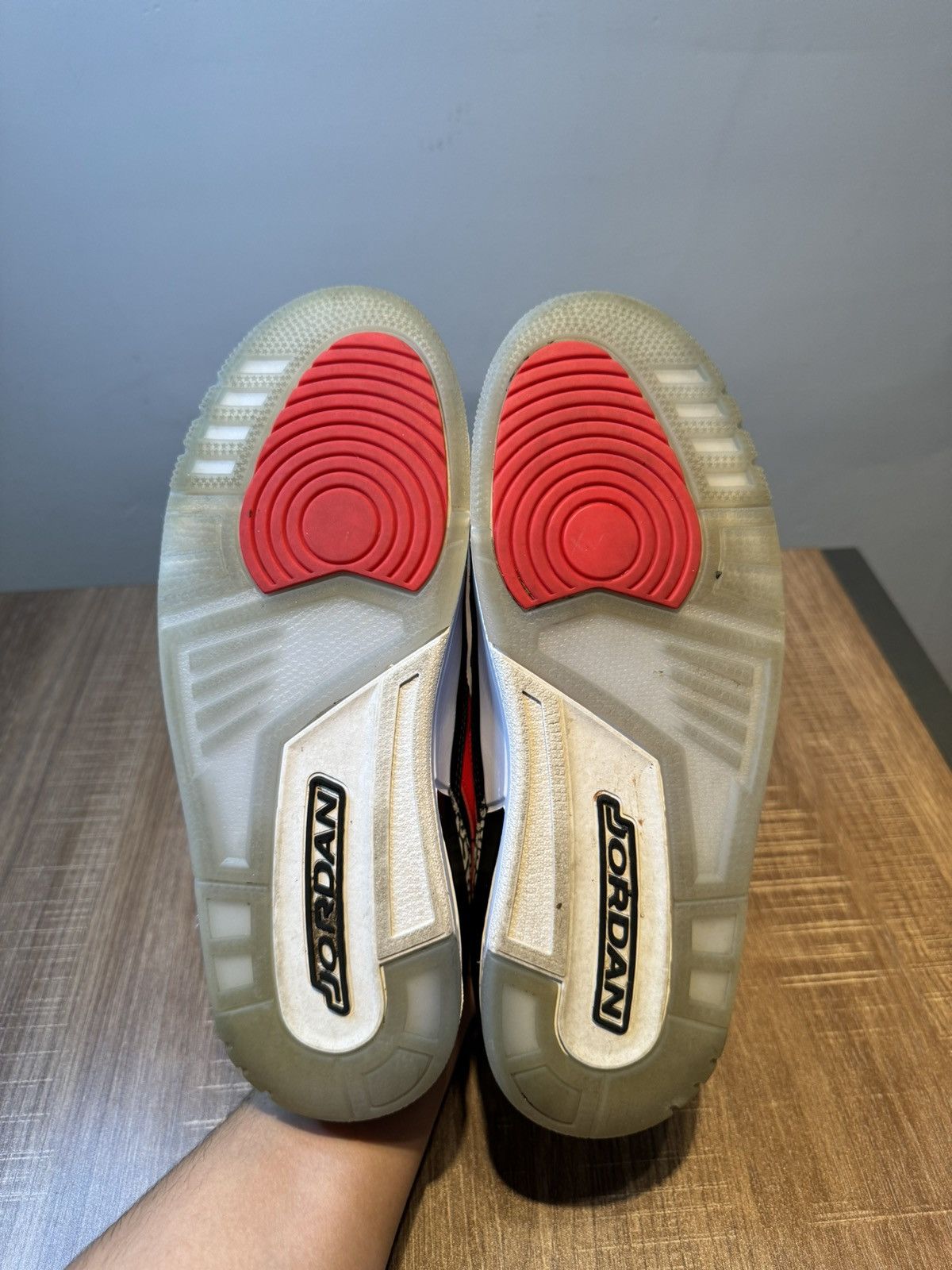 Jordan Brand Jordan Legacy 312 Low Chicago Flag Size 9 Shoes Sneakers Size US 9 / EU 42 - 6 Thumbnail