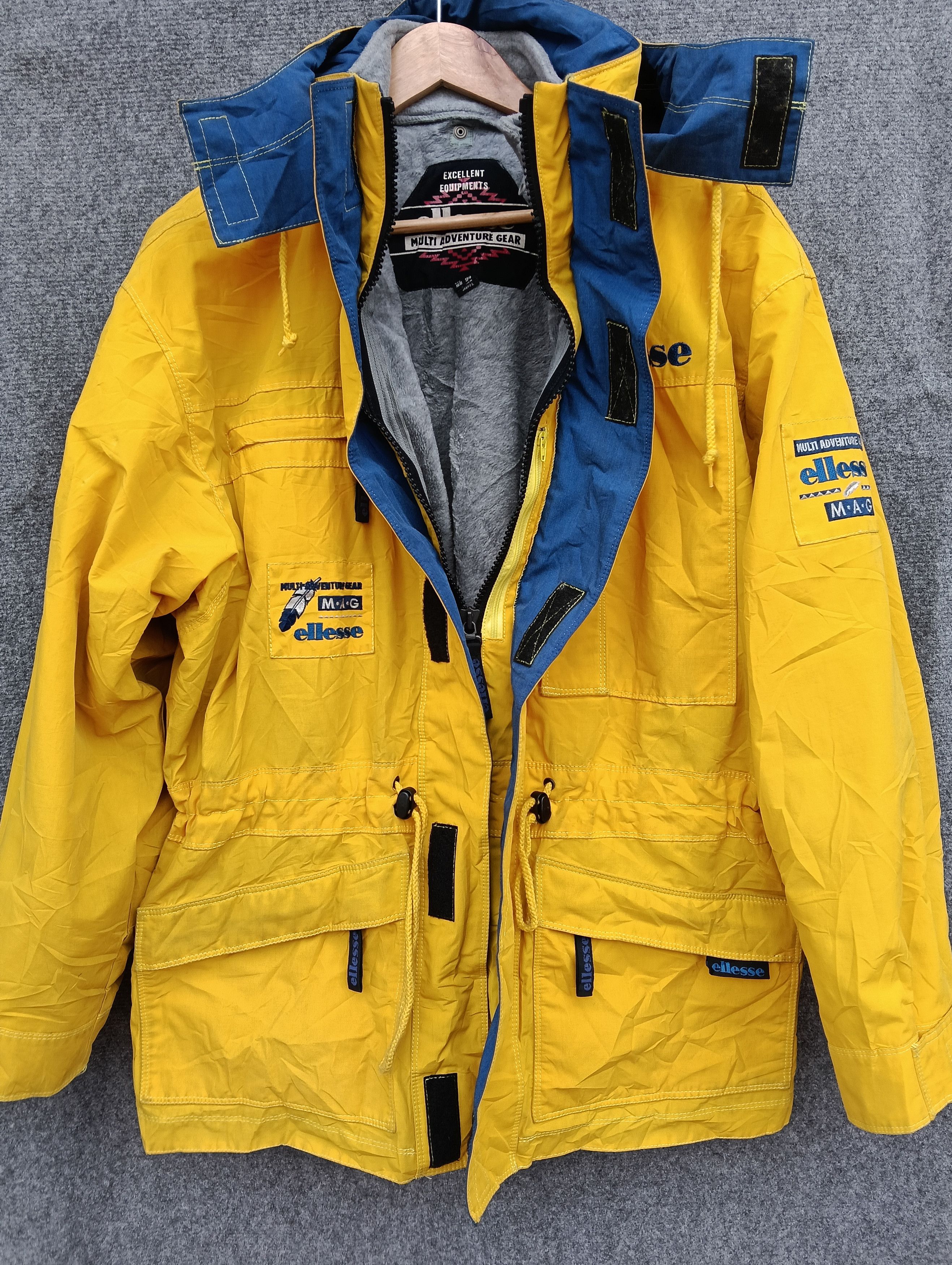 Ellesse Vintage ELLESSE multi adventure Gear mountain jacket yellow Size US L / EU 52-54 / 3 - 9 Thumbnail