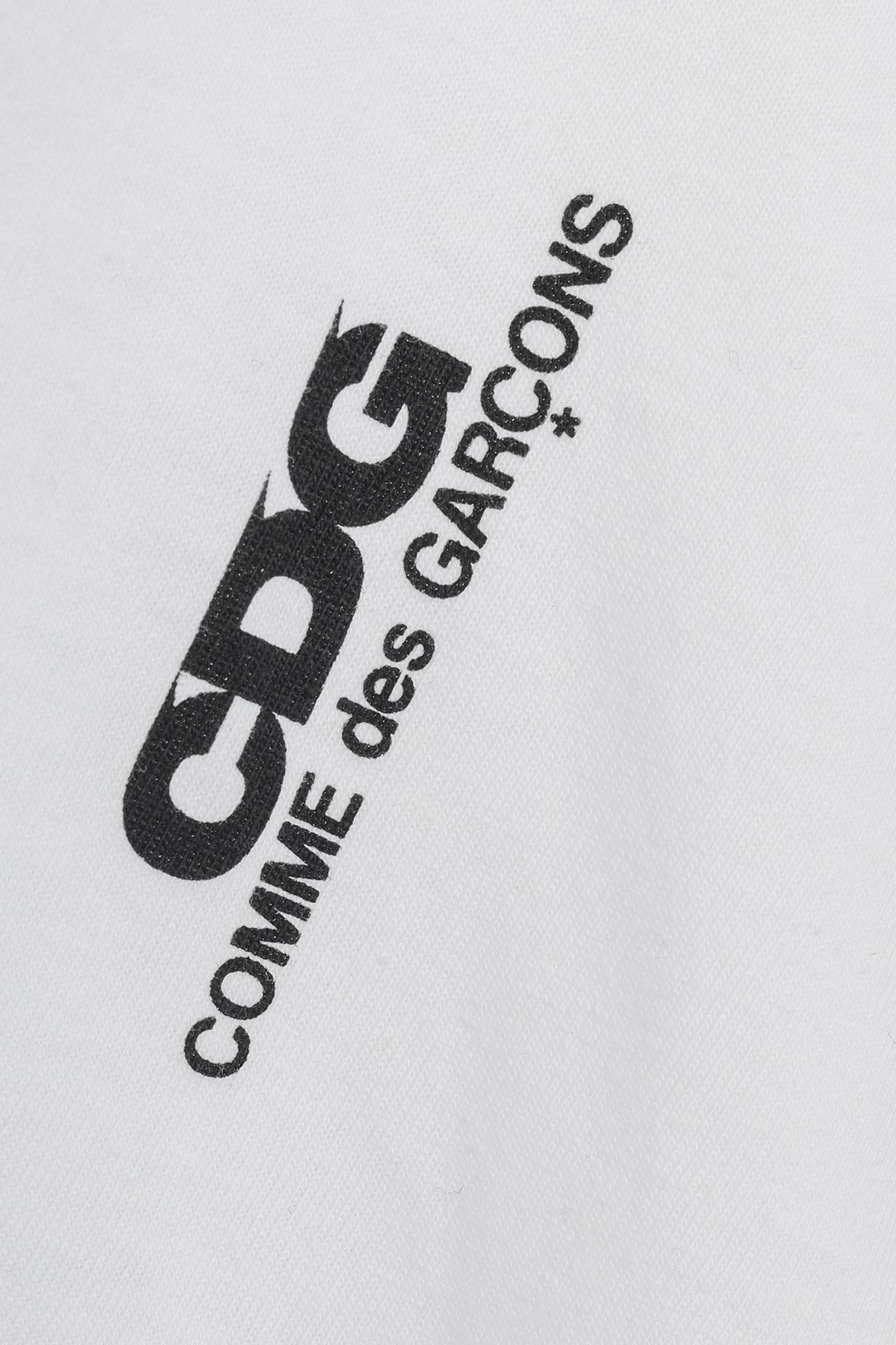 Comme des Garcons Comme Des Garçons CDG Logo Asymmetric Long Sleeve T-Shirt Size US XL / EU 56 / 4 - 6 Thumbnail