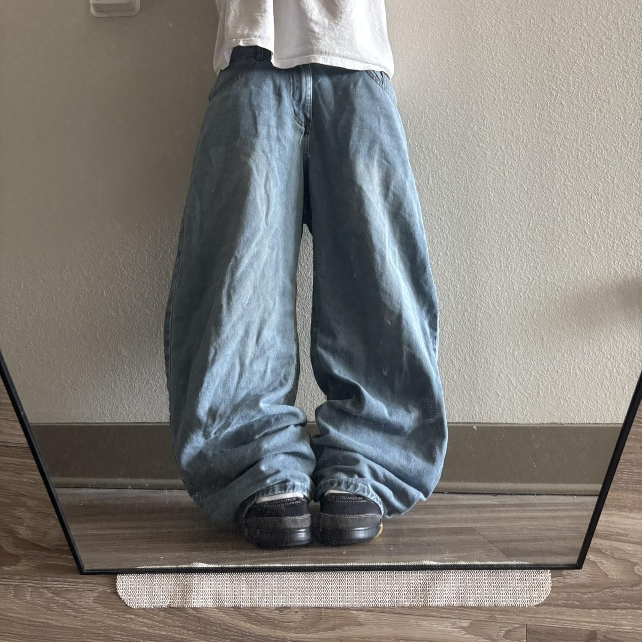 Vintage Crazy Vintage Y2K/2000s Baggy Medium Wash Skater Style Denim Jean! 34x30 Size US 34 / EU 50 - 1 Thumbnail