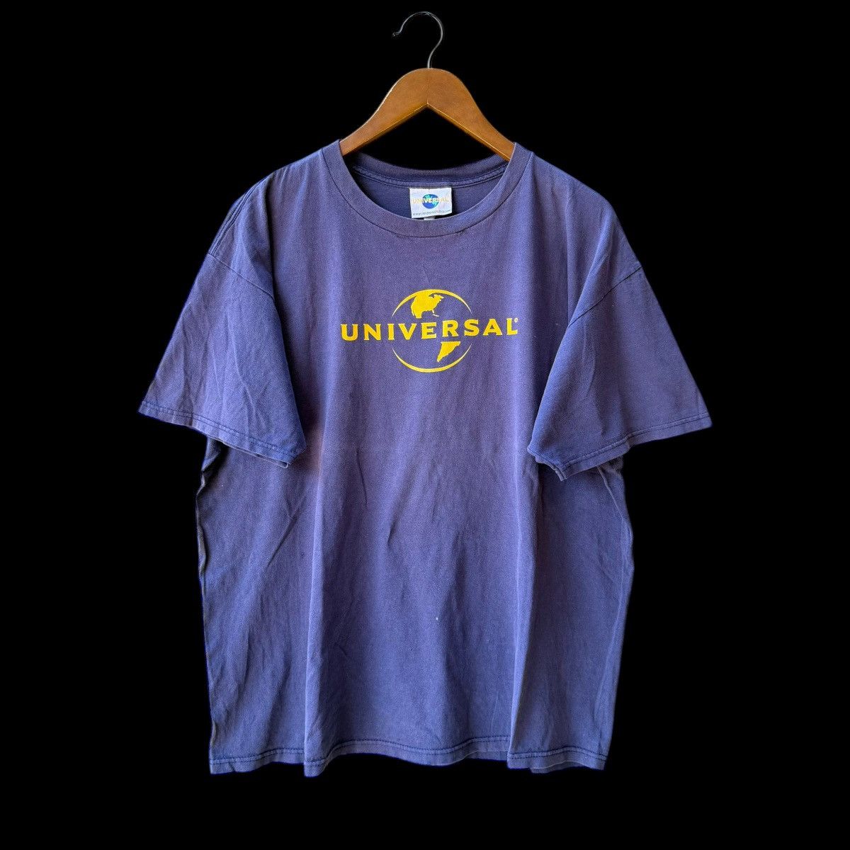 Universal Studios Universal Studios Center Logo Vintage T-shirt 90’s Late Size US XL / EU 56 / 4 - 2 Thumbnail