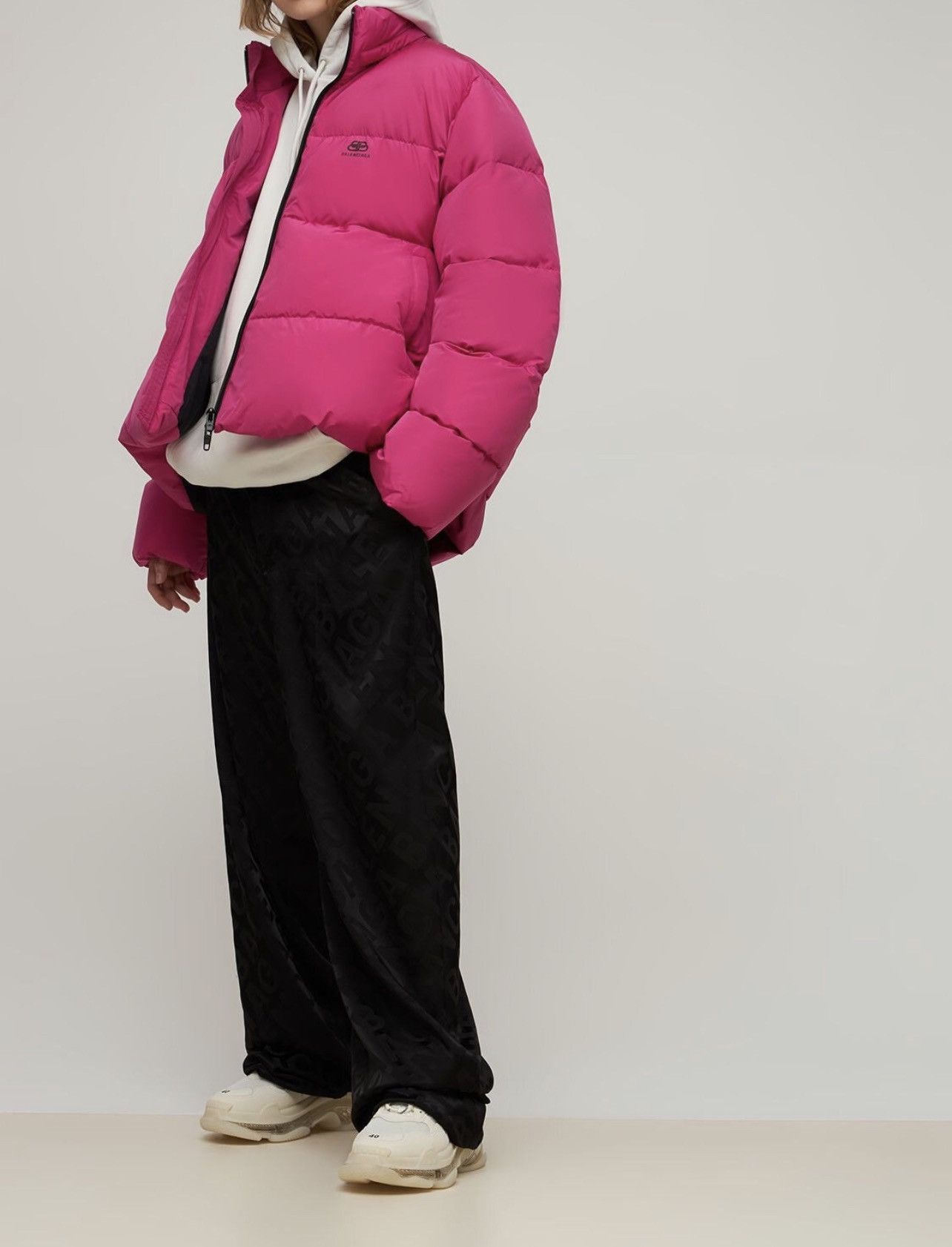 Balenciaga 🔥$2.5K VALUE🔥Balenciaga C-Shape Puffer Jacket in Pink Size US M / EU 48-50 / 2 - 1 Thumbnail
