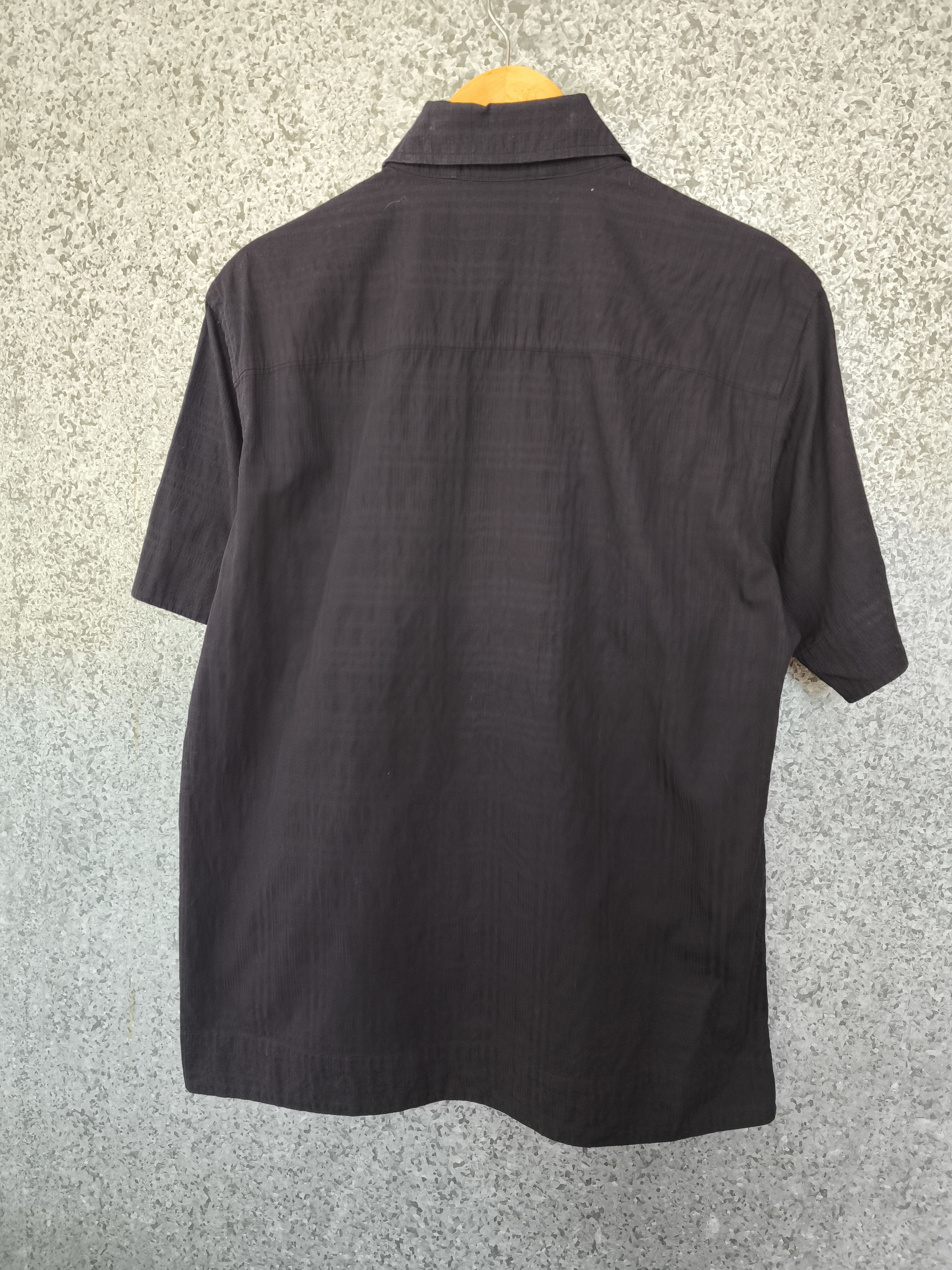 Burberry Burberry shirt captain zipper up Size US L / EU 52-54 / 3 - 5 Thumbnail